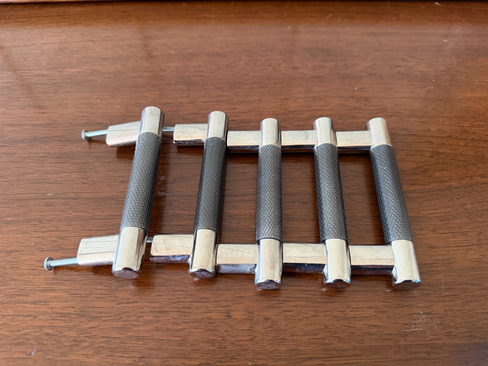 Signature Hardware Jerico Cabinet Pull 3″ Polished Nickel/Black (Set of 5)