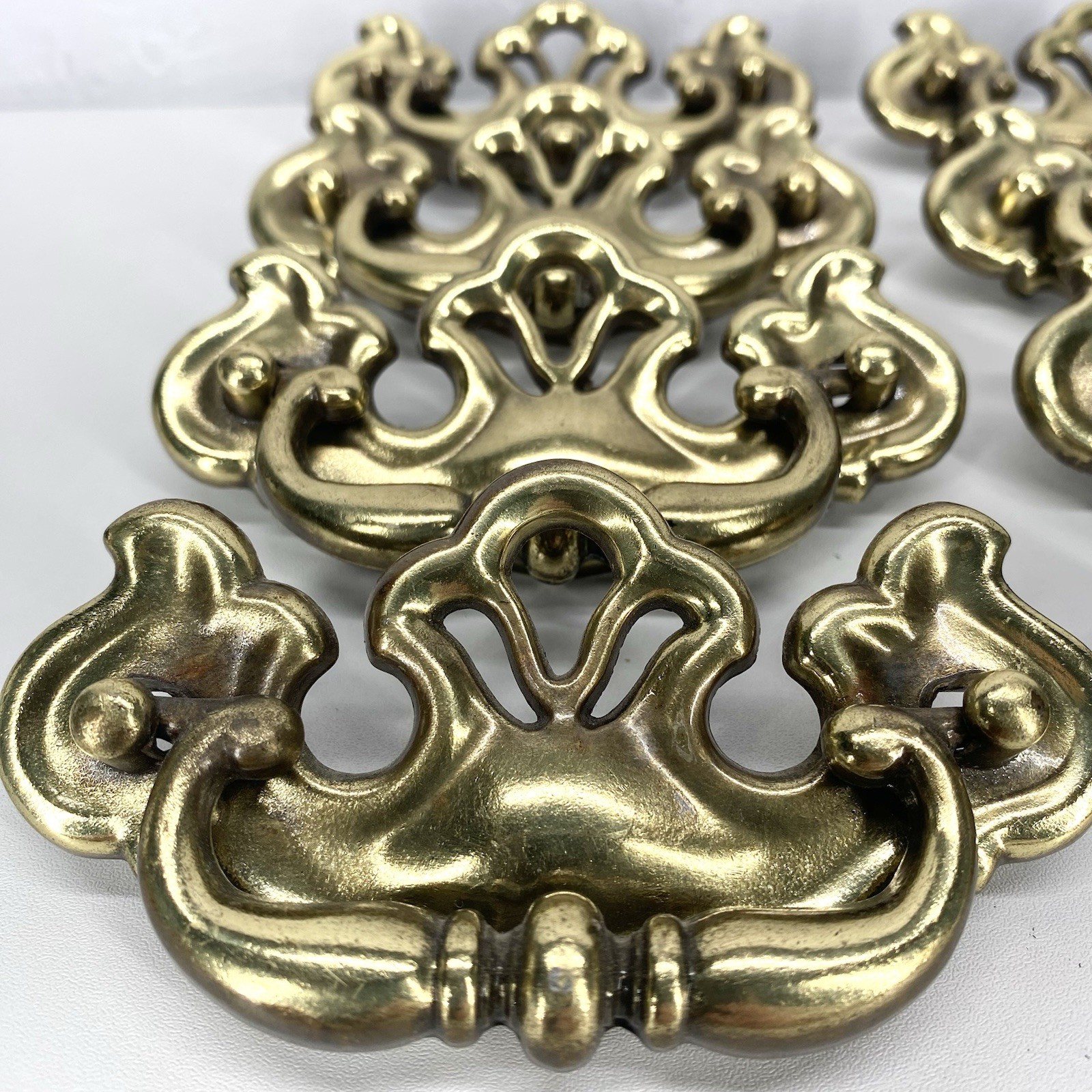 Vintage Gold Ornate Chippendale Batwing Drawer Handles Set Of 8 Art Nouveau