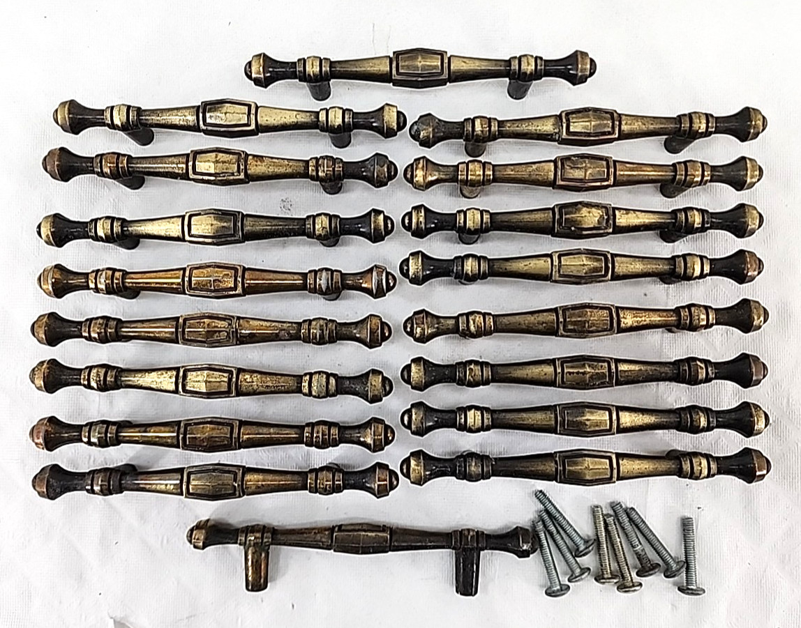 Lot of 18 Vintage Hyer Colonial Antiqued Brass Drawer Pull 5″ long 3″ center