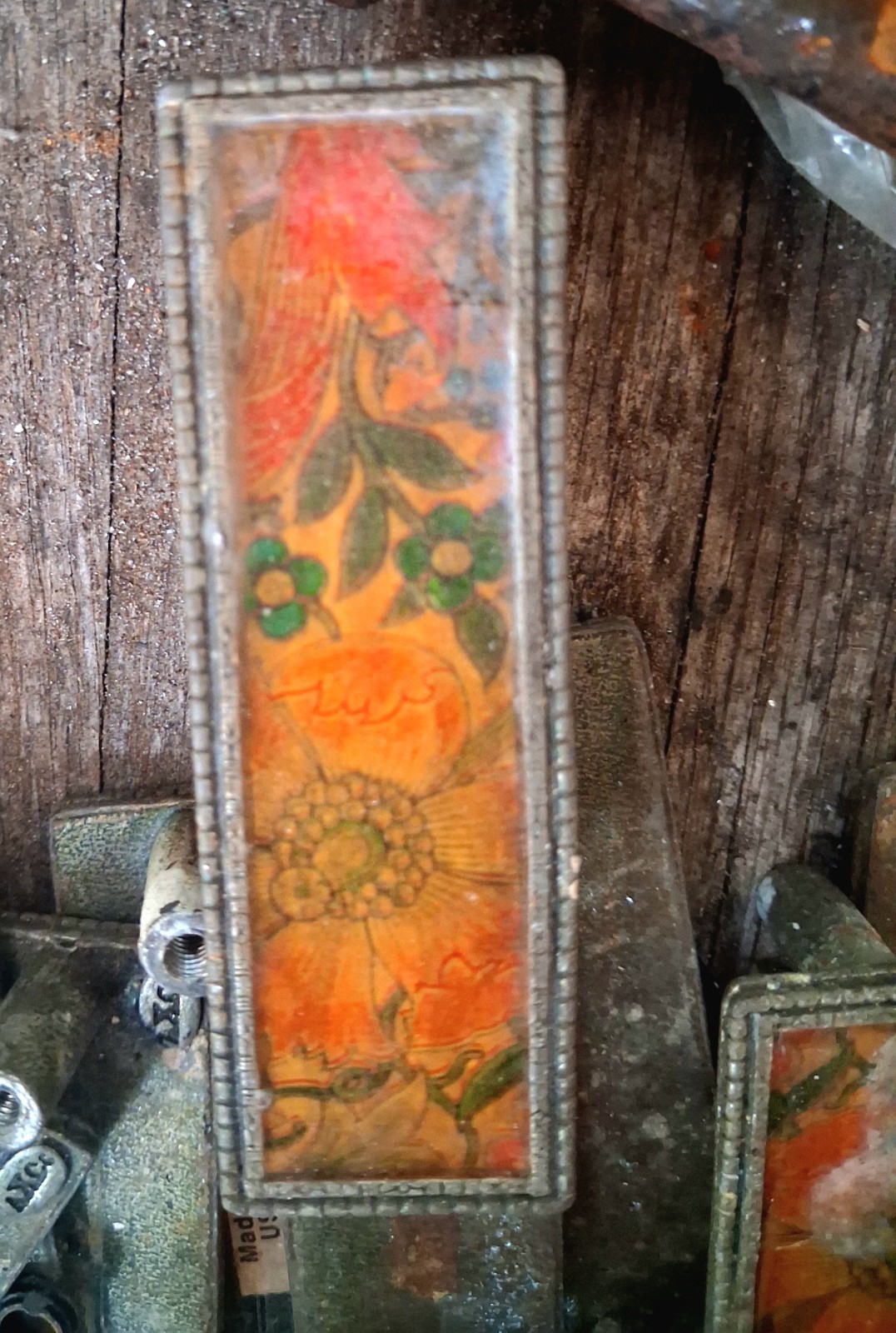 KE Rectangular Floral Metal Drawer Pulls Set of “17” Orange Green Red Salvage