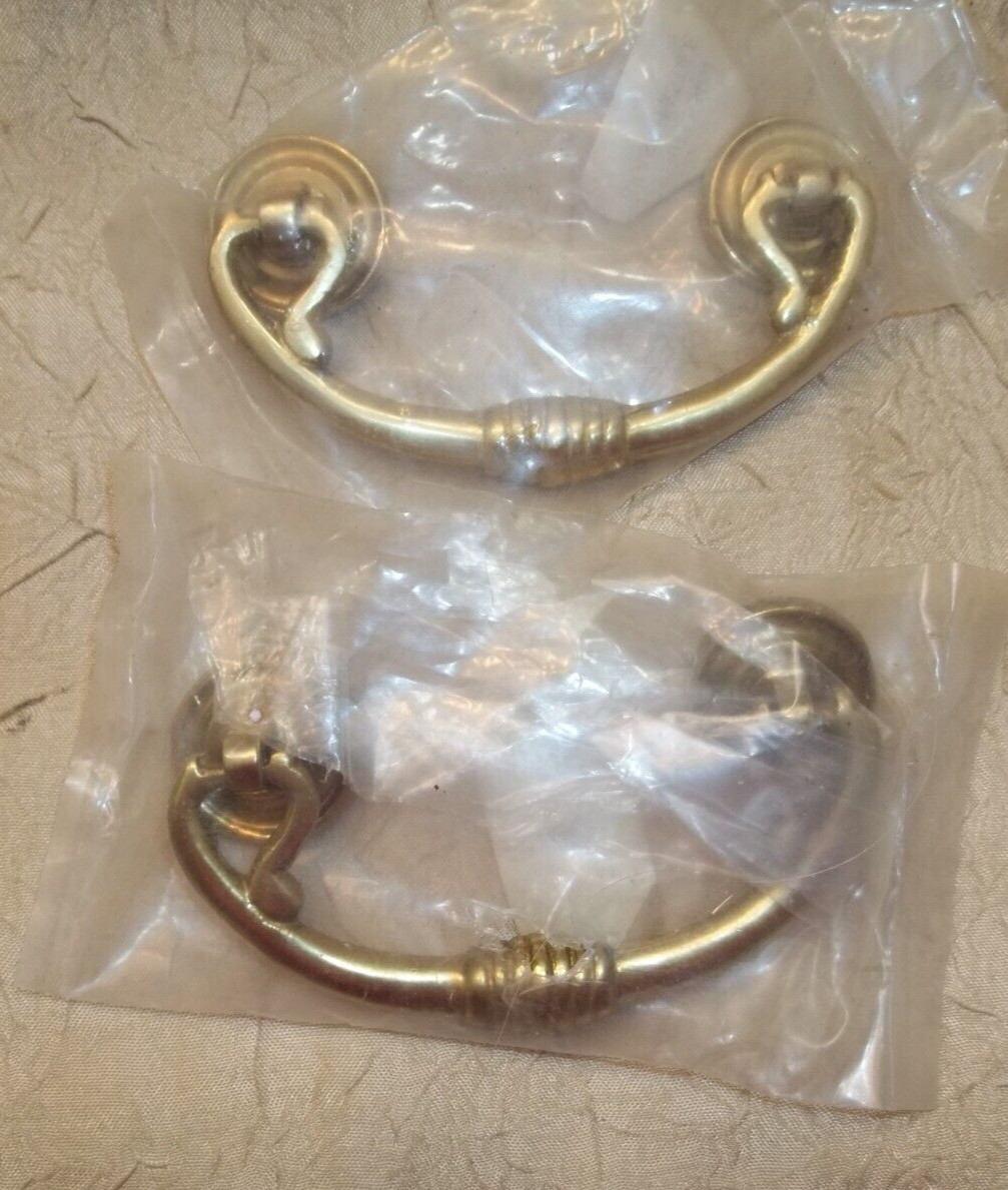 2 Vintage Look Brass Drawer Pulls Handles NIP Made in India