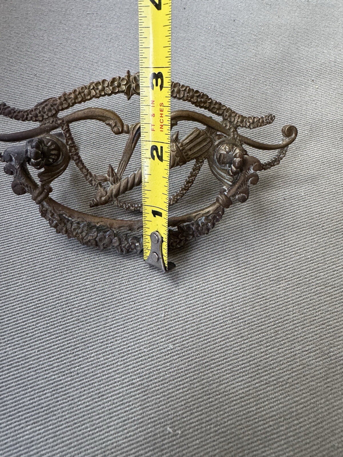 Antique Ornate Floral Pattern Bronze Tone Metal Drawer Pull