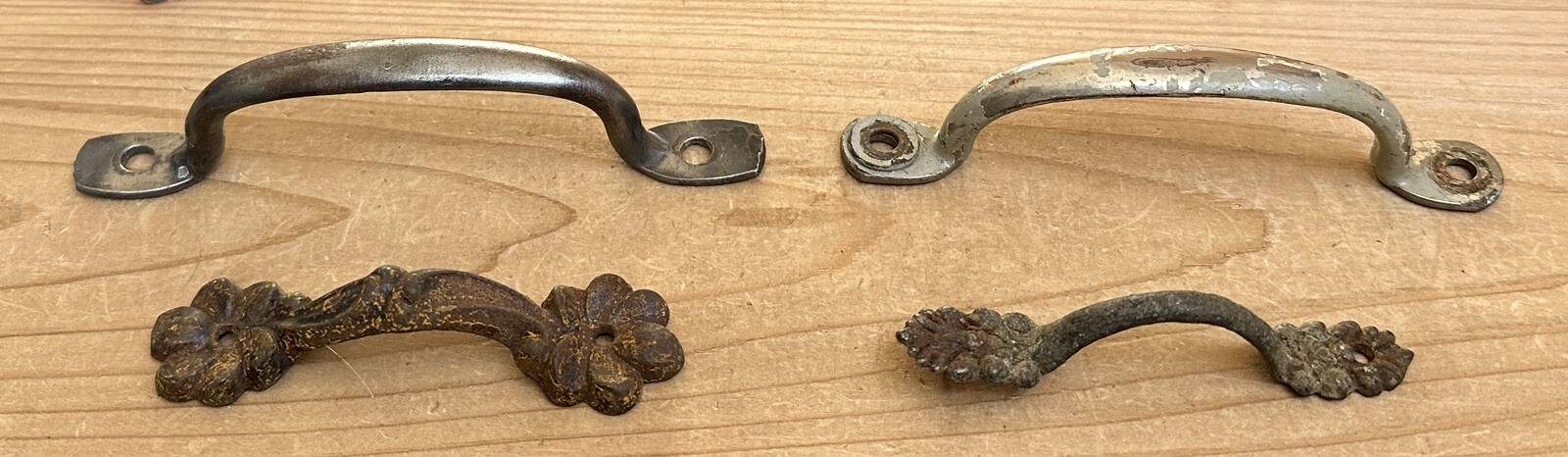 DS-222D–SIX (6) Different Antique Vintage Drawer Bin Pulls Handles