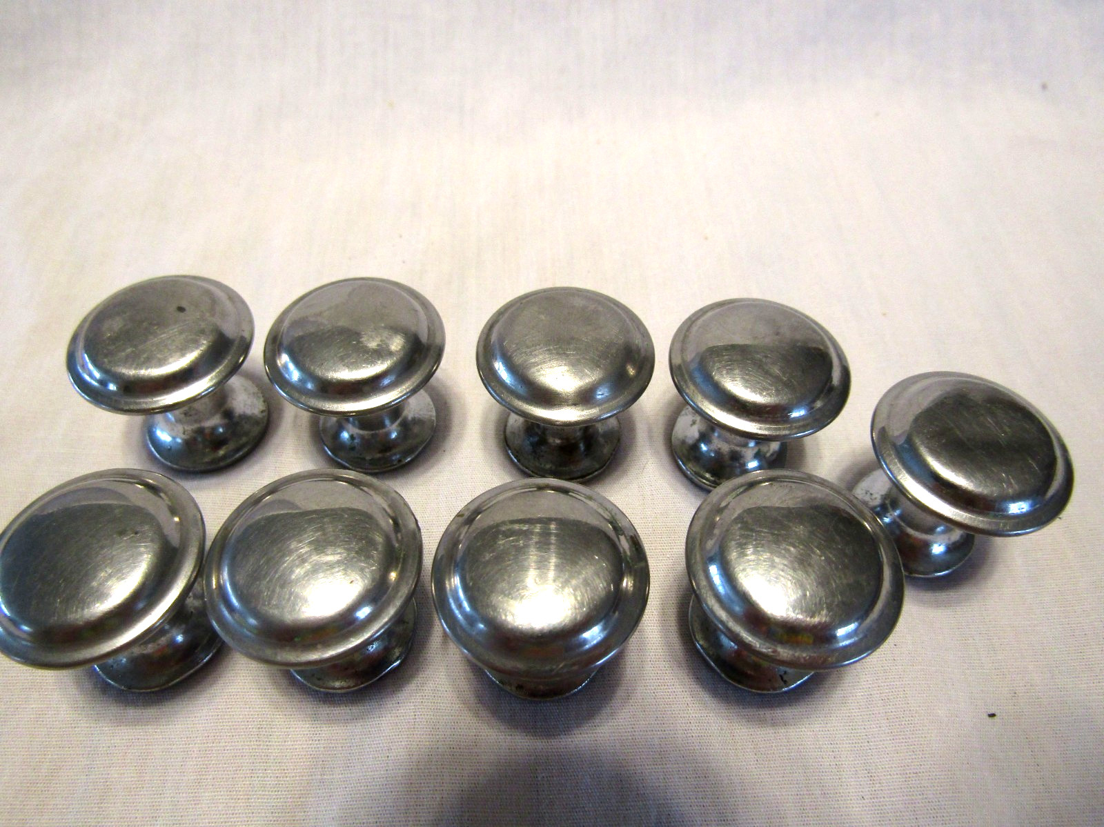 Nine Vintage 1″ Small Chrome Drawer Knobs Cabinet Door Pulls Mushroom Shaped