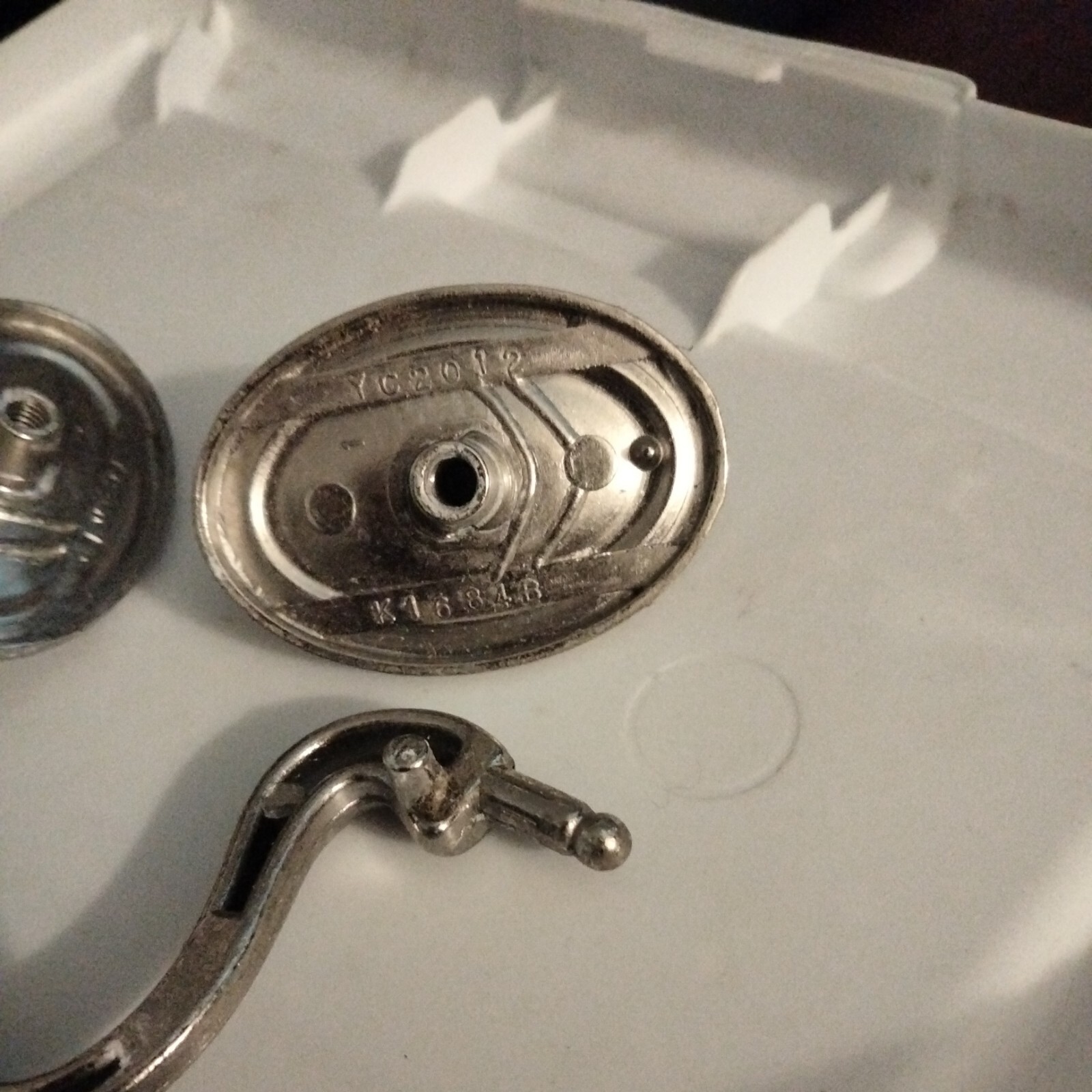 Chrome Finish Bail Drop Drawer Pull Handle, 4″ C2C. Overall Length 5.5″SALVAGED