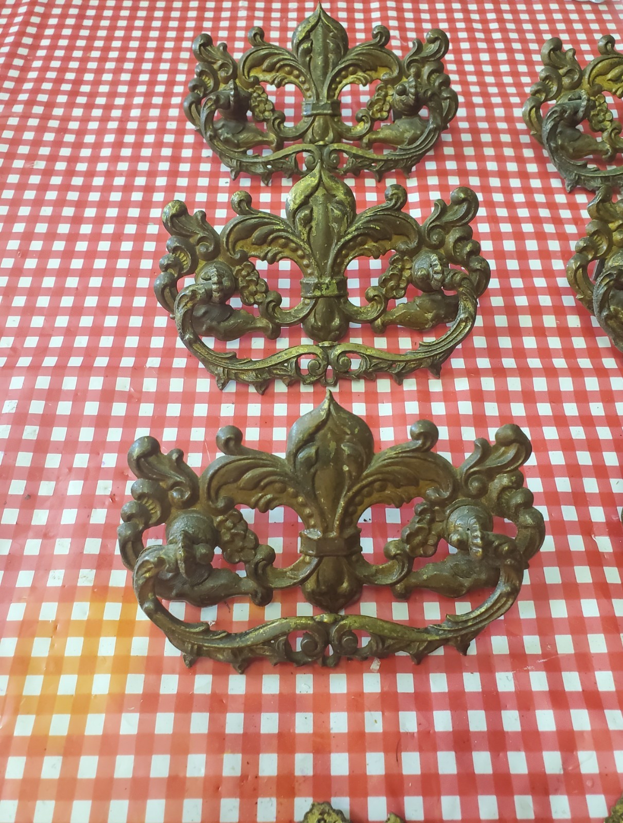 Set 6 Ornate Victorian Drawer Pulls Bail Handles Brass Fleur-de-lis w/3 keyholes