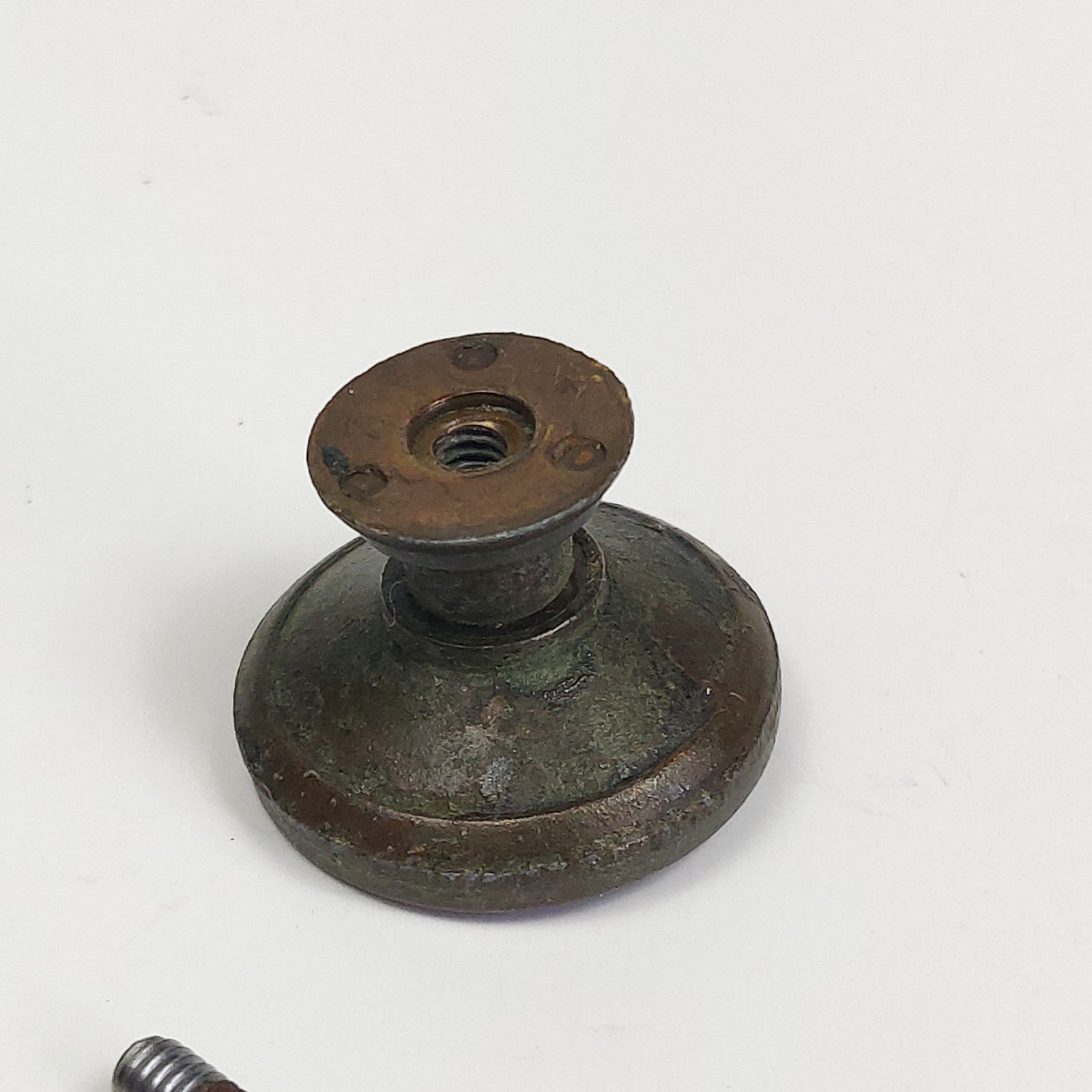 Vintage Brass Backplate & Doorknob Pull for Cabinet Drawer Canada SP122A