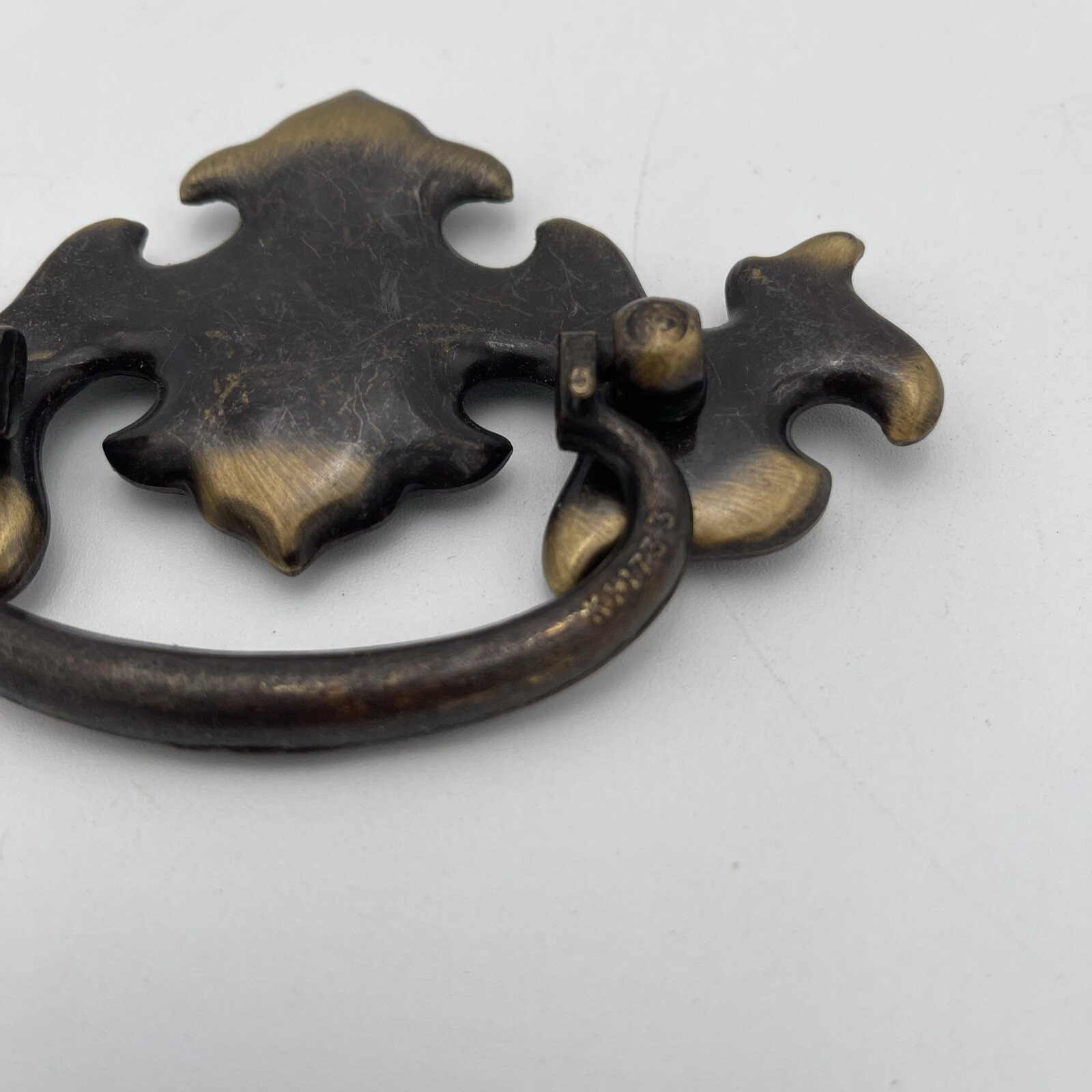 KBC KEELER BRASS CO 4.5” DRAWER PULLS / BAIL HANDLES 2.5” CENTERS K11733 Used