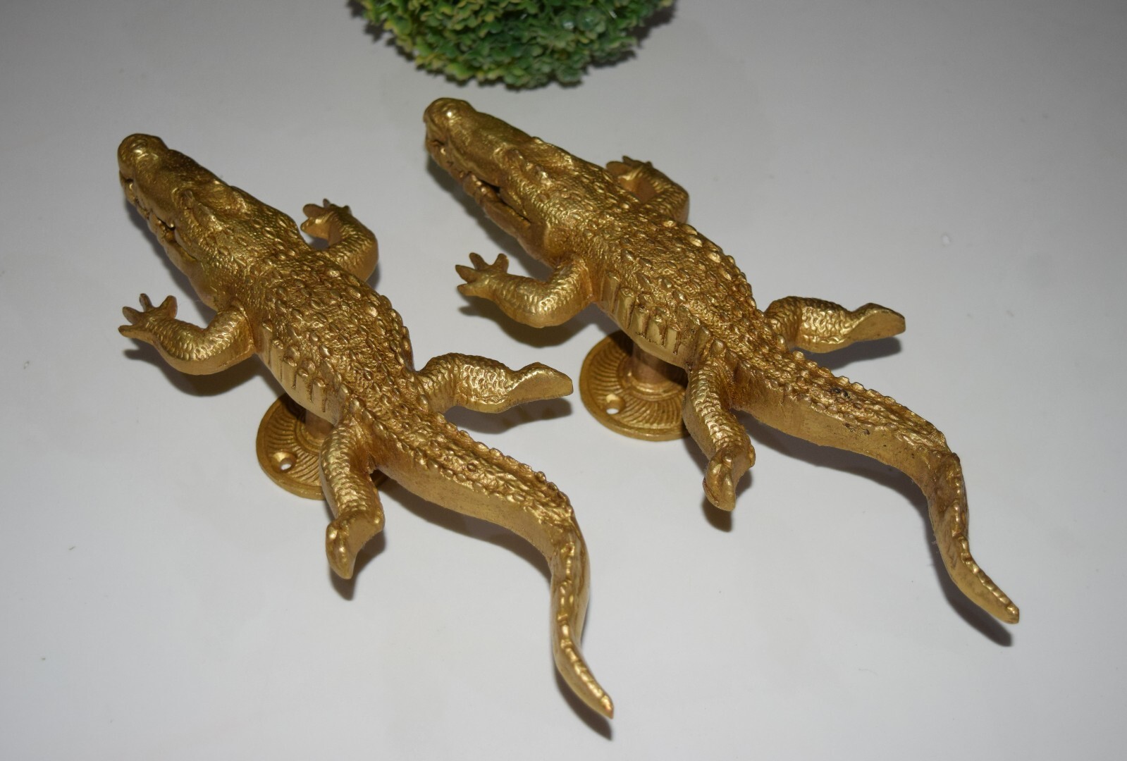 Brass Alligator Door Handles With Round Base Lizard Crocodile Almirah Pull GTX