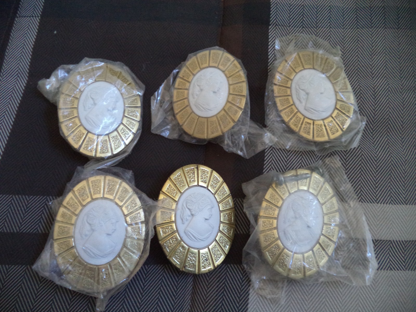 VINTAGE SIX CAMEO DRAWER PULLS WHITE FRAMED IN GOLD BRASS LOOK