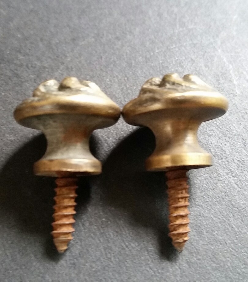Pair (2) Sm.solid Brass Floral Stacking Barrister Bookcase 5/8″ Knobs Pulls #K14