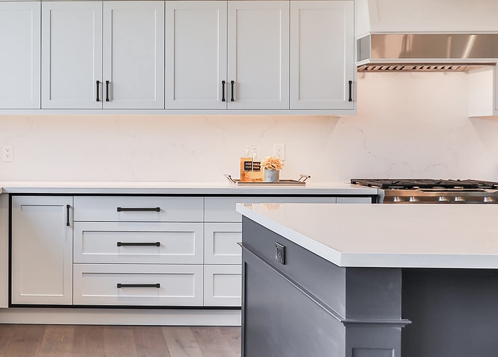 Amerdeco 10 Pack Matte Black 5 Inch128Mm Hole Centers Kitchen Cabinet Pulls