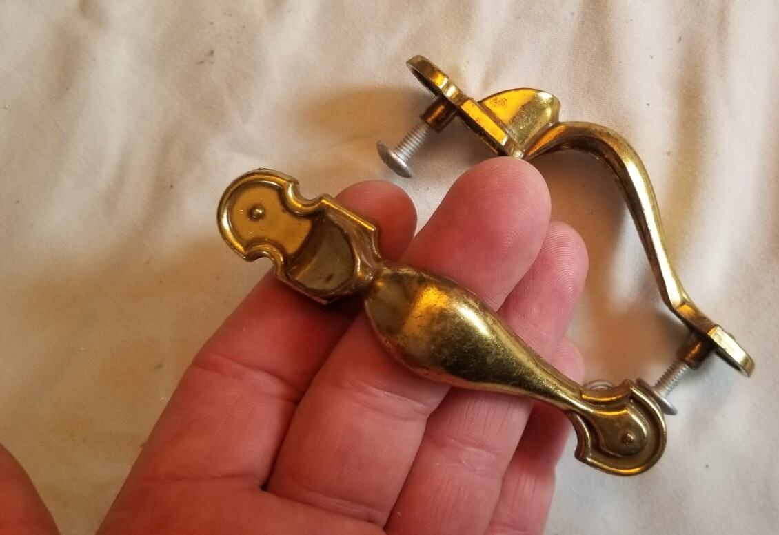 Lot of 2 Elegant Unique Design Dresser Furniture Cabinet Pull Handles
