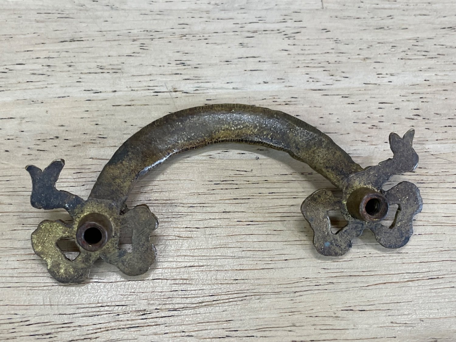 Vintage French Provincial Brass Drawer Pull Bow Ribbon Leaf 3″ Center to