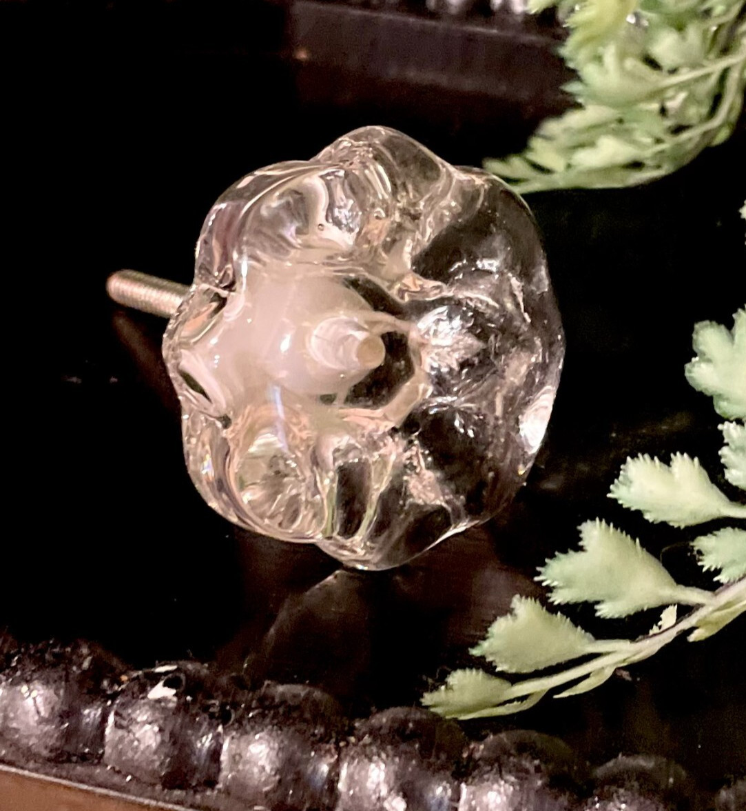1; VINTAGE HOLLYWOOD REGENCY CRYSTAL clear GLASS DRAWER CABINET KNOBS HANDLES