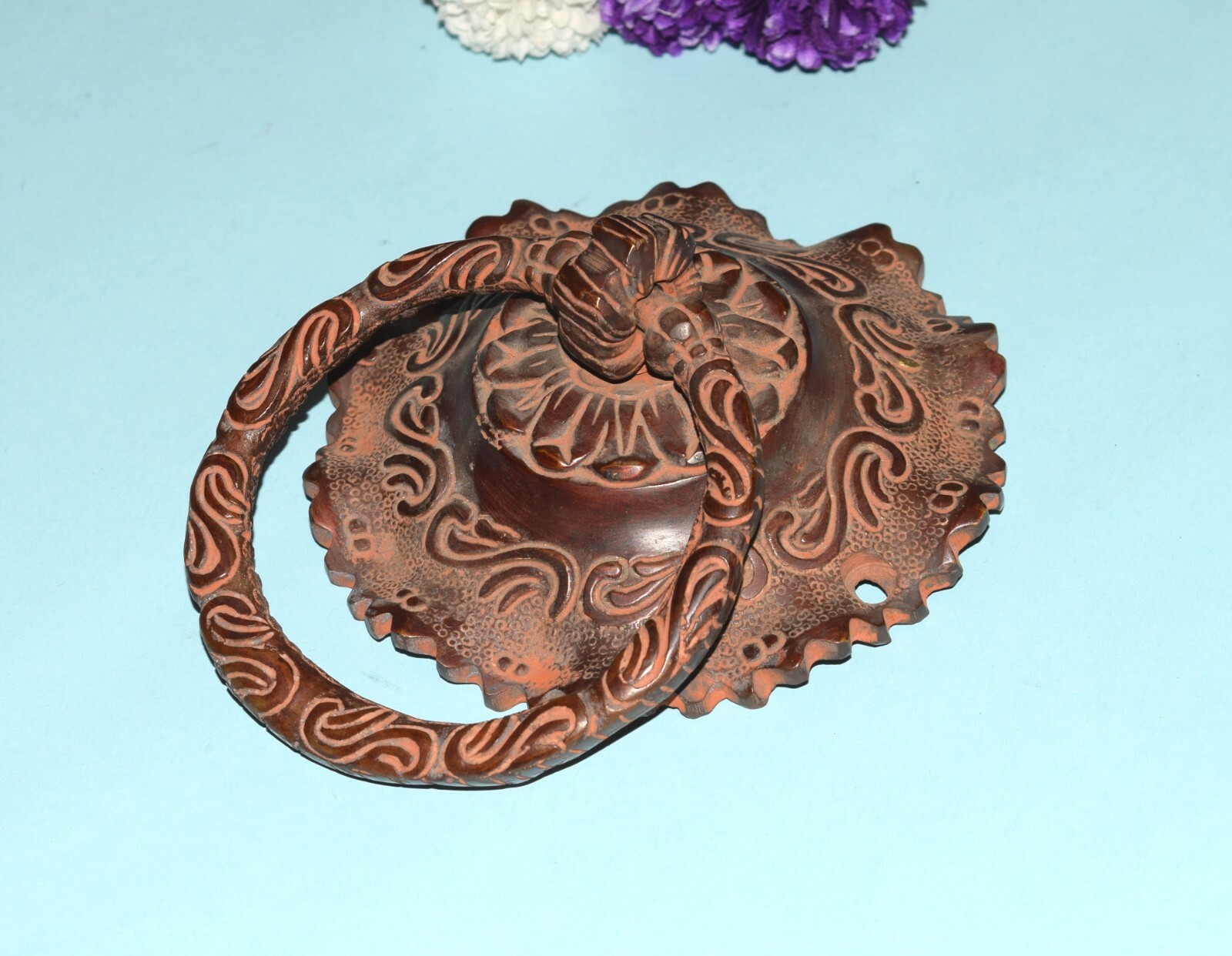 Brass Floral Engraved Door Pull Ornate Design Flower Base Art Gate Knocker EK951