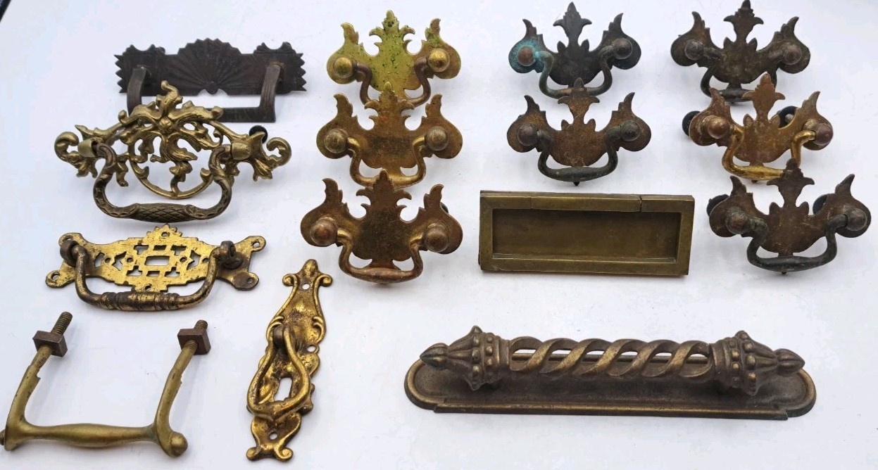 Antique/Vintage Handles Hardware Lot Furniture Drawer Pulls Handles Metal Brass