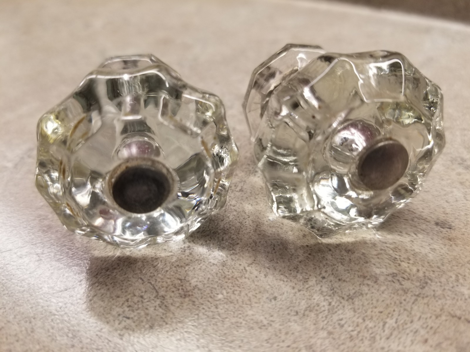 2 Vintage Clear Glass Drawer Cabinet Knobs Pulls 1.5″ 10-Sided Fluted & Faceted