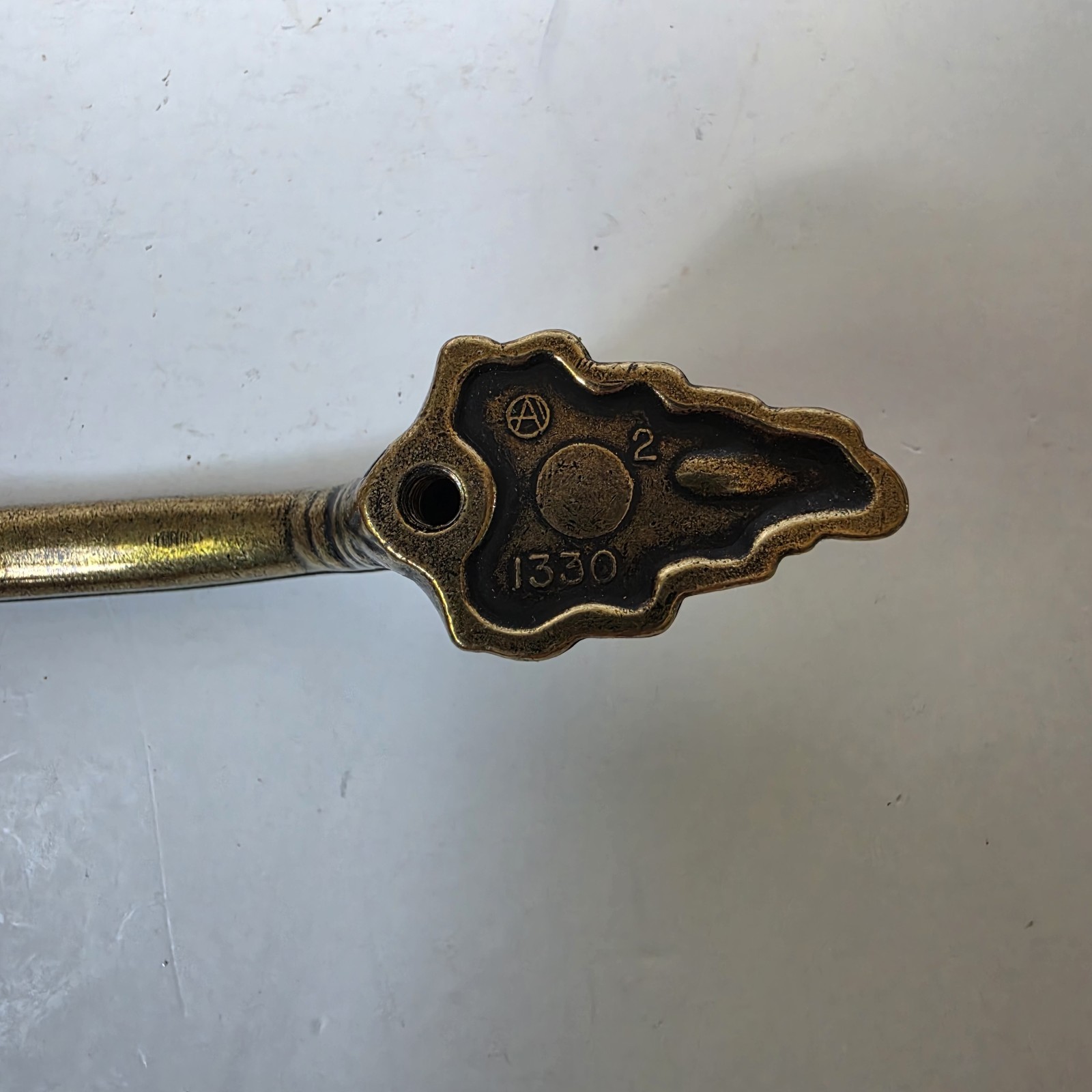Vintage Amerock Handle Drawer Cabinet Pull 1330 Brass French Design Lot Of 11