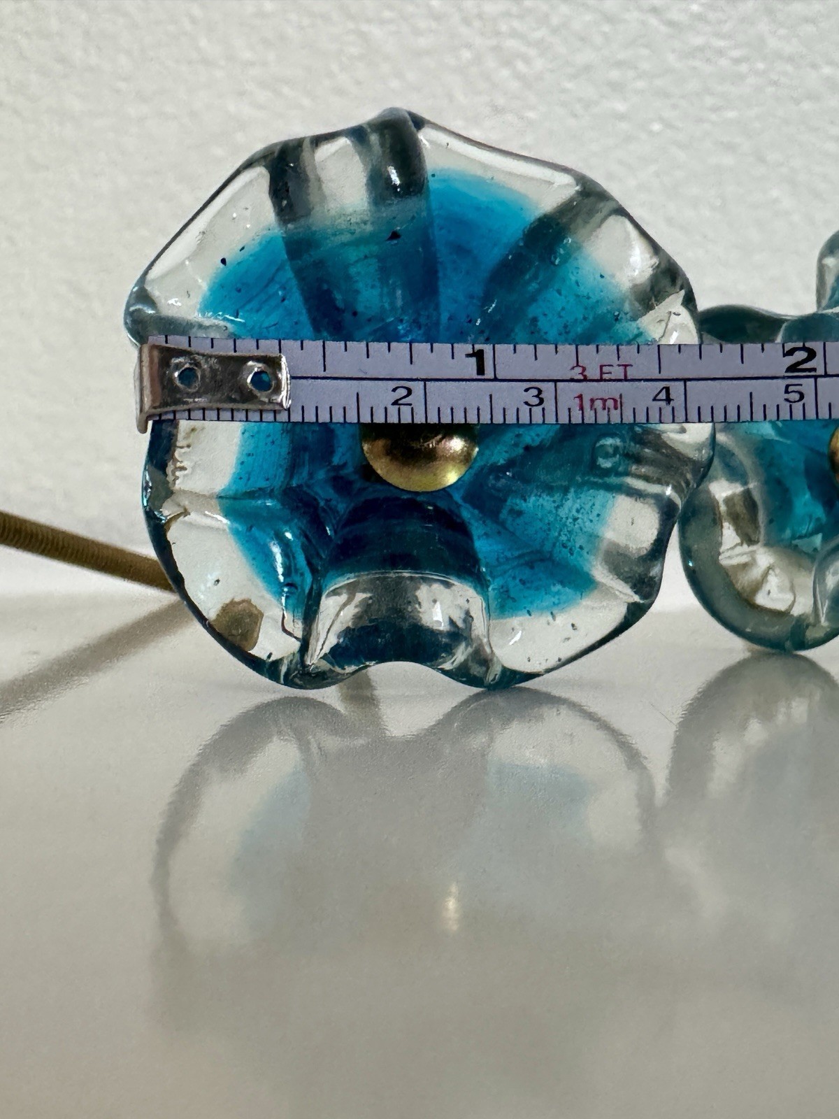 Set Of 4 Vintage(?) Blue Clear Blown Glass Flower Cabinet Drawer Knobs Pulls