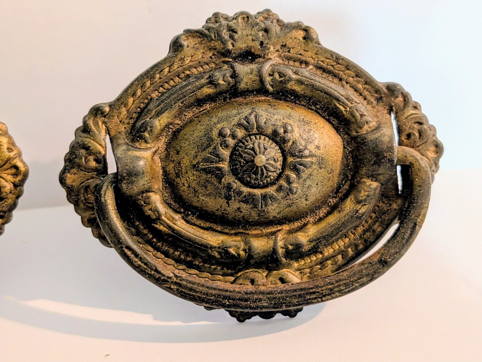 3 Antique Ornate Classic Oval Victorian Drawer Drop Bail Handle Pulls 2 5/8″