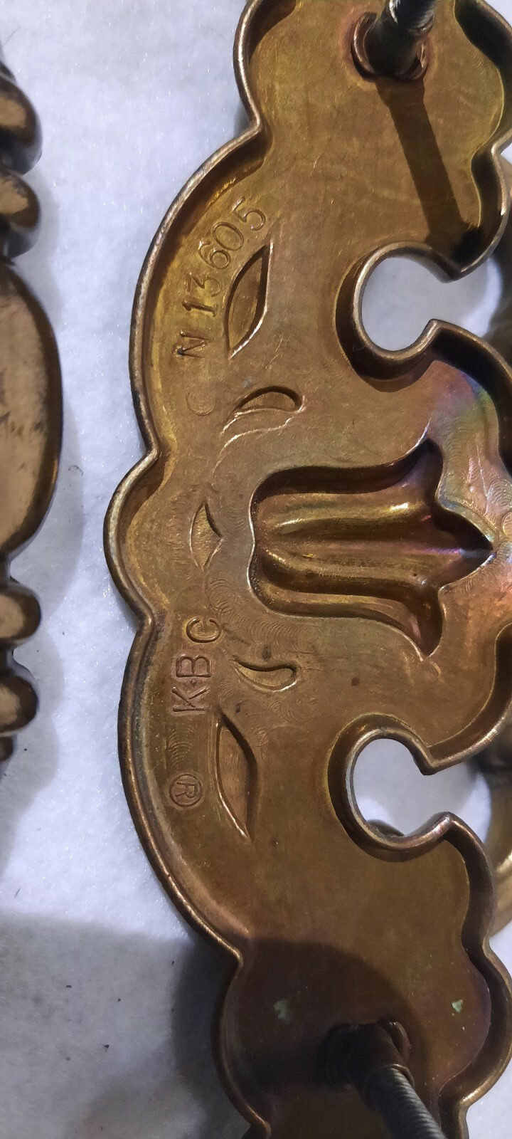 VINTAGE KEELER BRASS CO DRESSER PULLS FLORAL DESIGN LOT 8