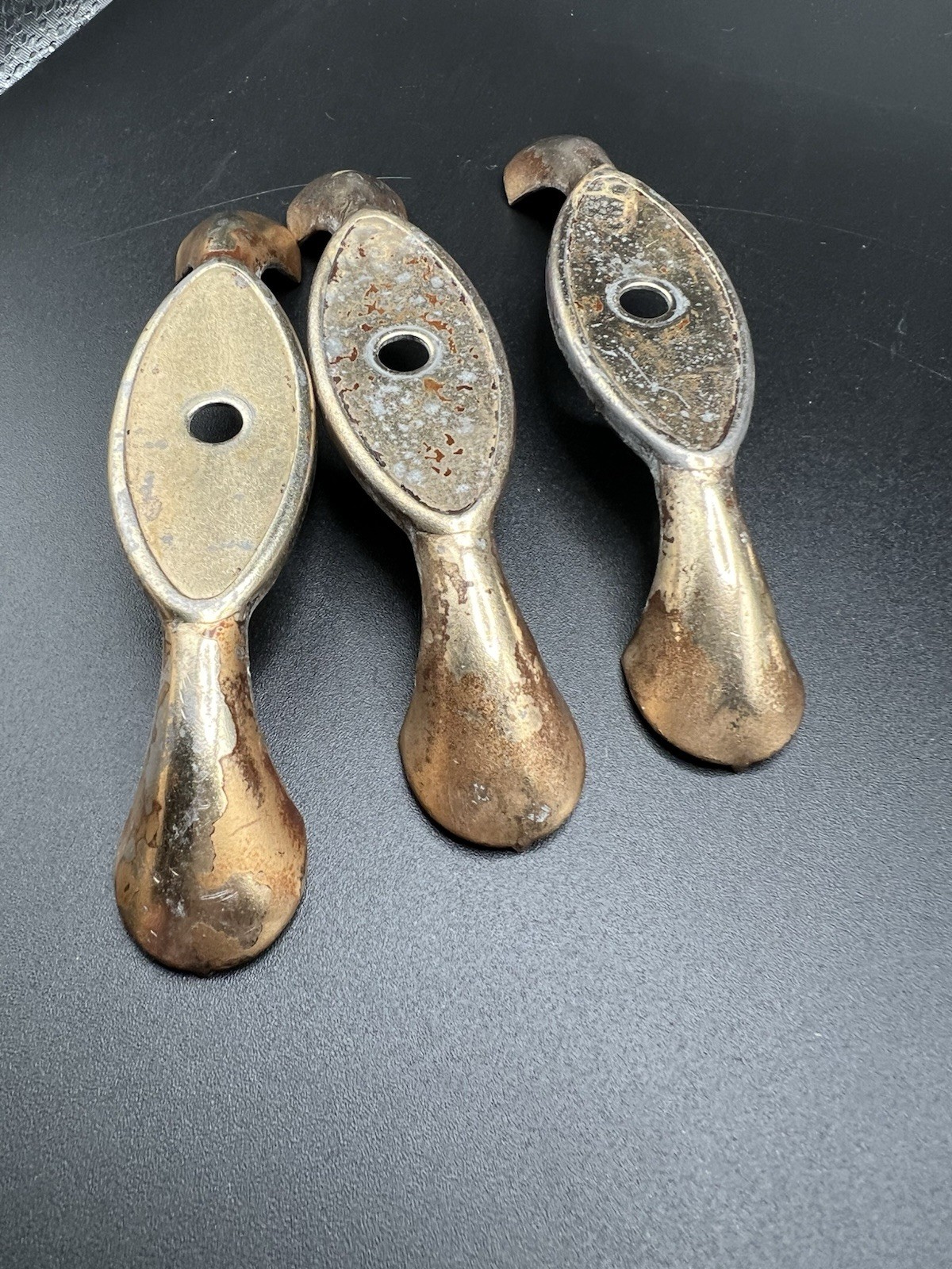 Antique 6 Matching Metal Drawer Pulls Handles Waterfall Dresser Art Deco