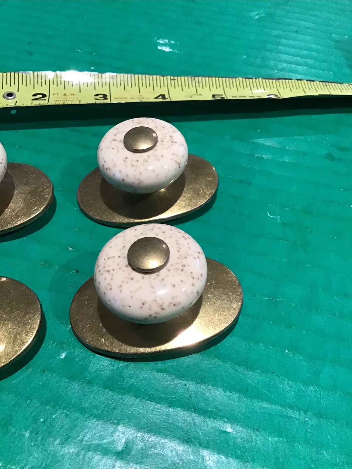 Lot of 4 Keeler Brass N1085 Oatmeal Porcelain Pull Knob Raised Oval Backplate