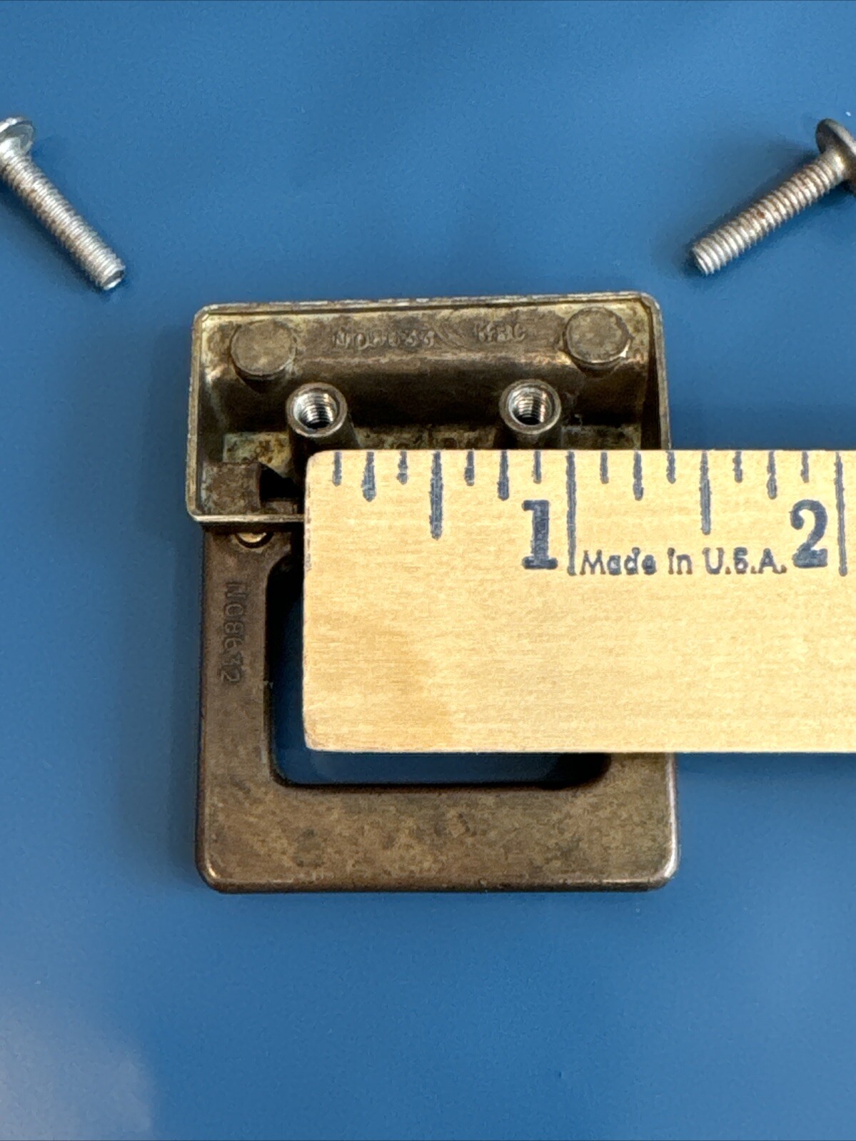 Drexel Woodbriar Drawer Pull Square Brass Vintage Bail Dresser Hardware