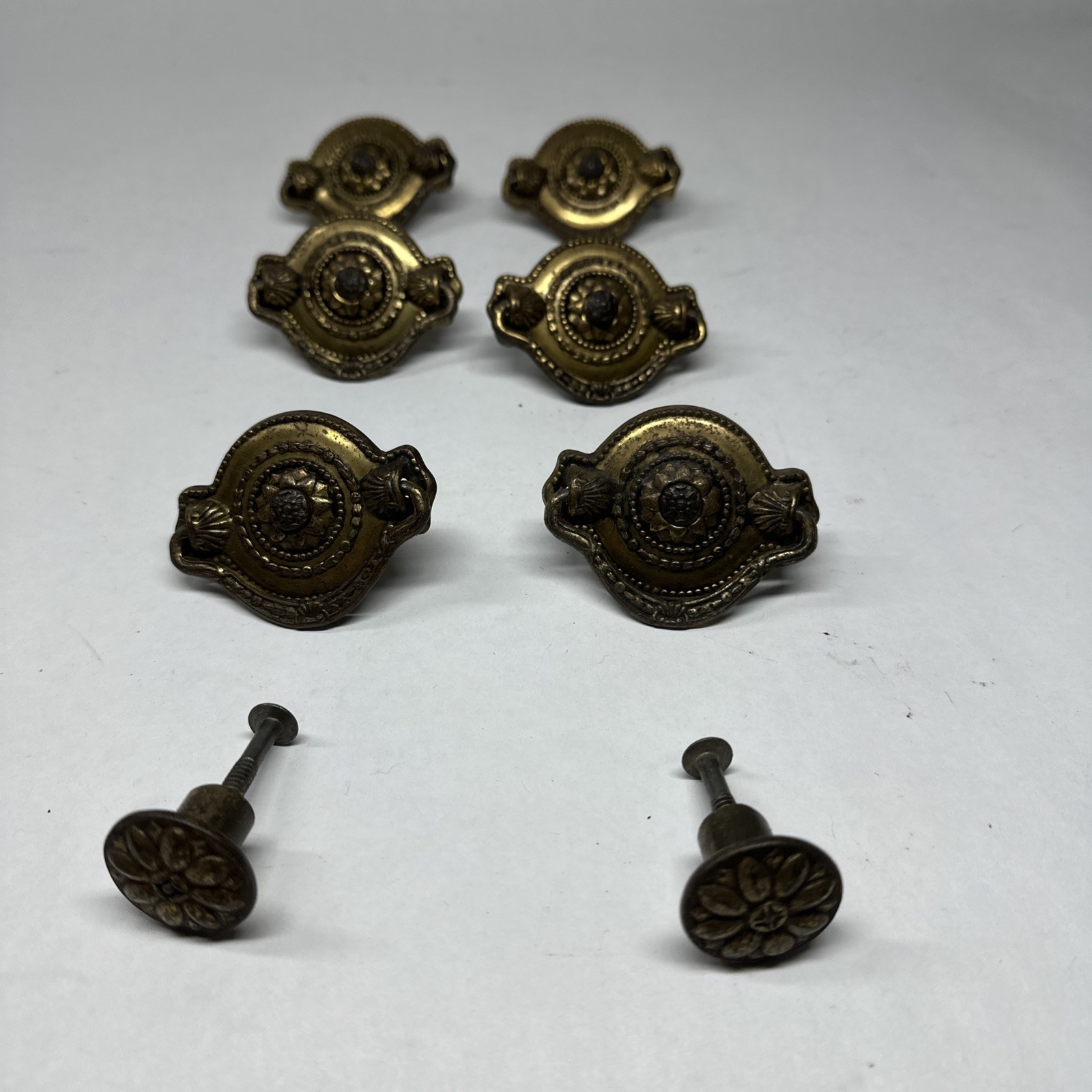 Vintage Metal Drawer Pull Drop Handle Set Of 8