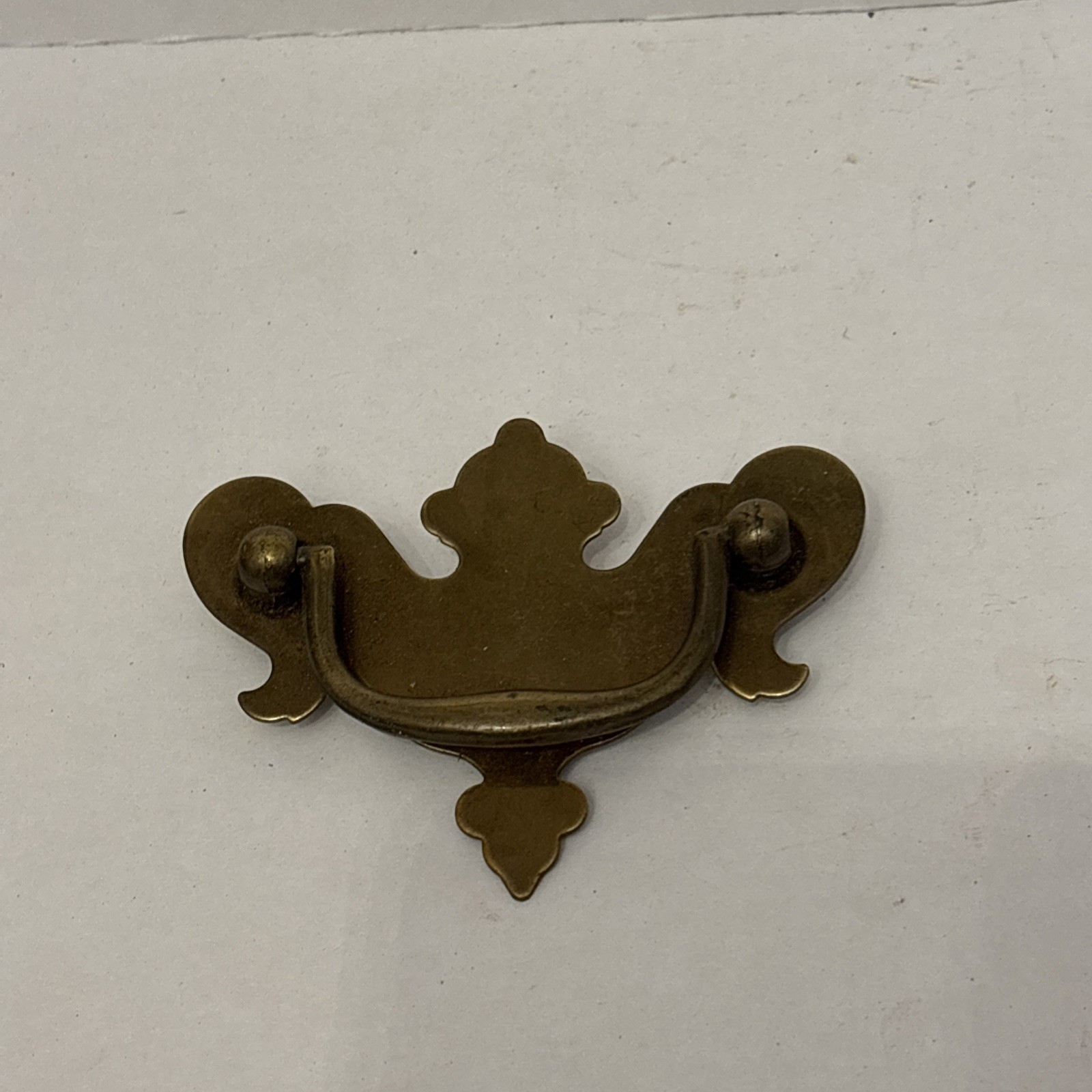 Vtg Chippendale Batwing Brass Drawer Original Patina Drop Bail 3.5”