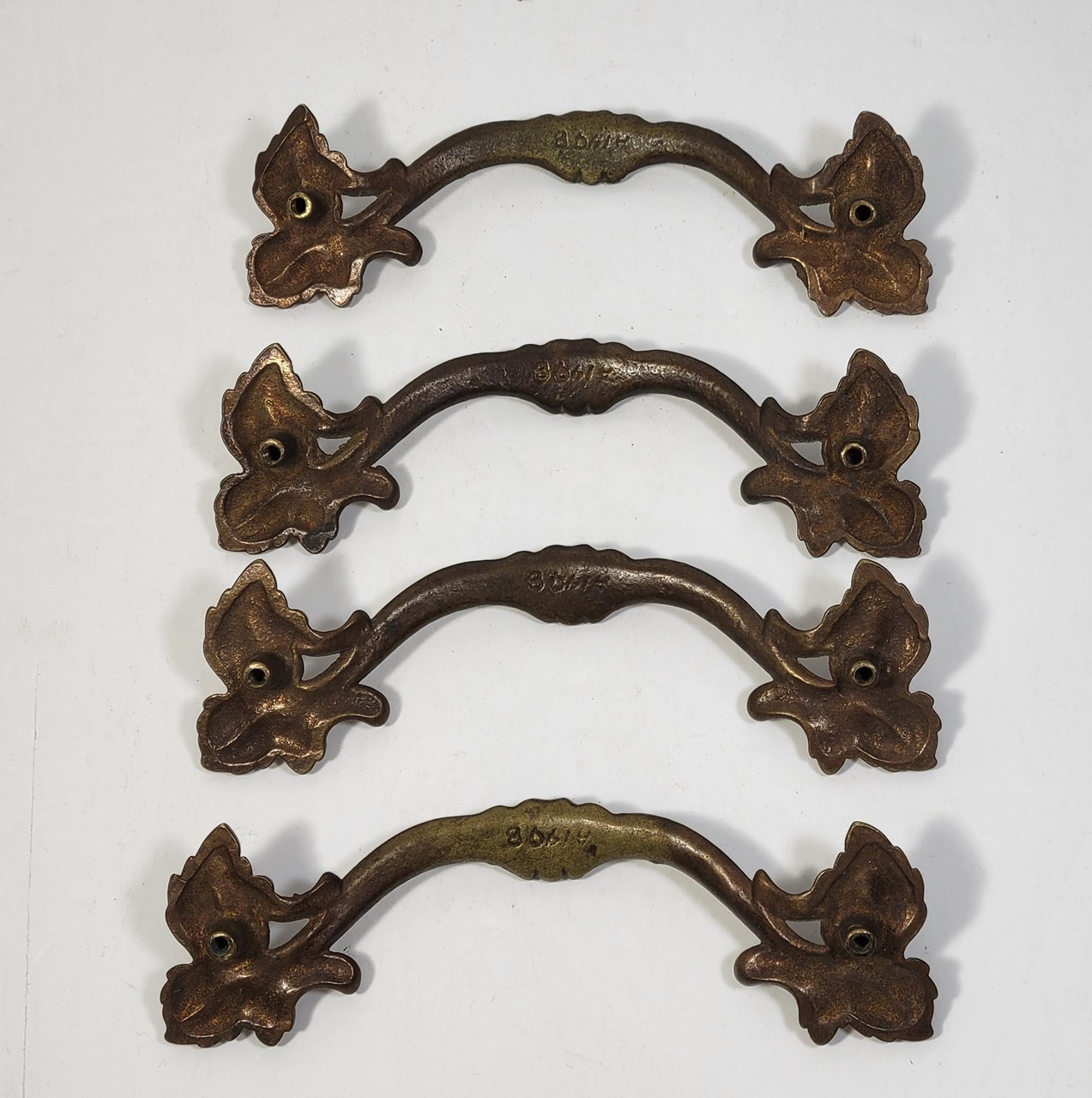 4 Lg Antique Brass French Provincial 6 1/4″ Cabinet Pulls Furniture Handle 5″ OC