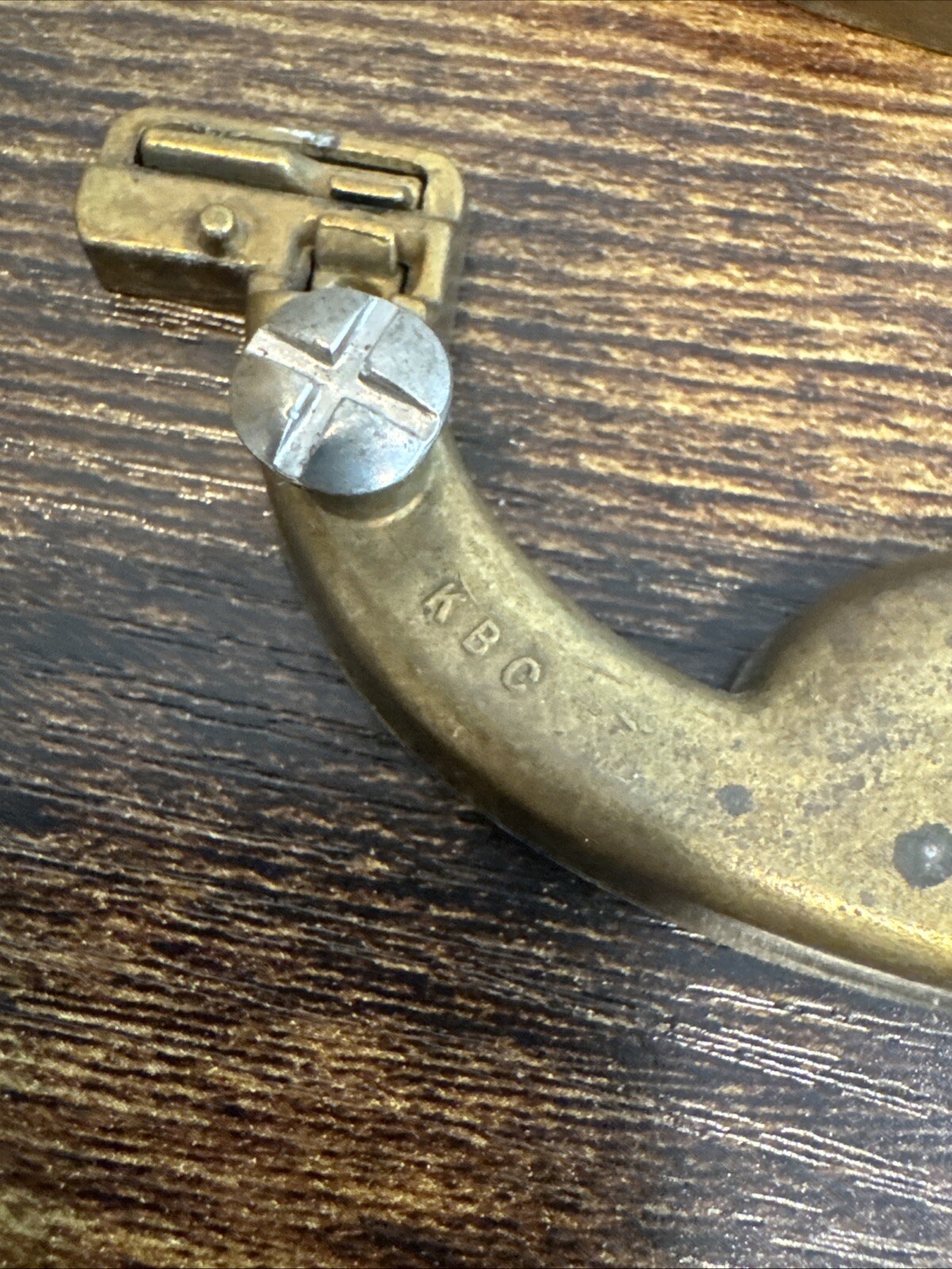 DREXEL ACCOLADE Brass Drawer Bail Pulls 6 Handles Campaign KBC N7231 – 3.5” CC