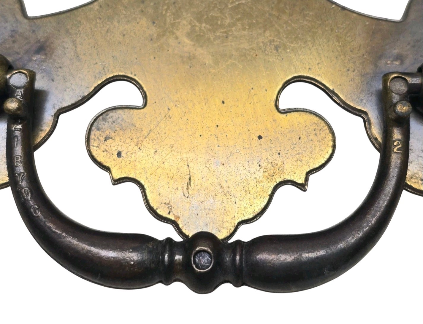 1 Vintage 1960s Chippendale Batwing Style Drawer Solid Brass Pull NOS