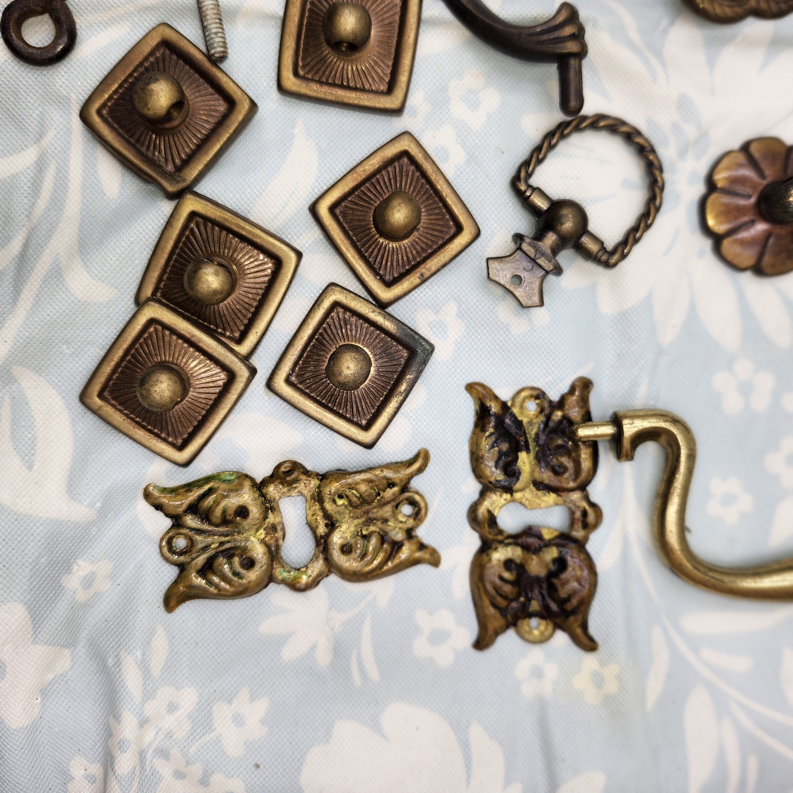 Lot antique bronze Vintage furniture Knobs & bail pulls stamped brass key hole