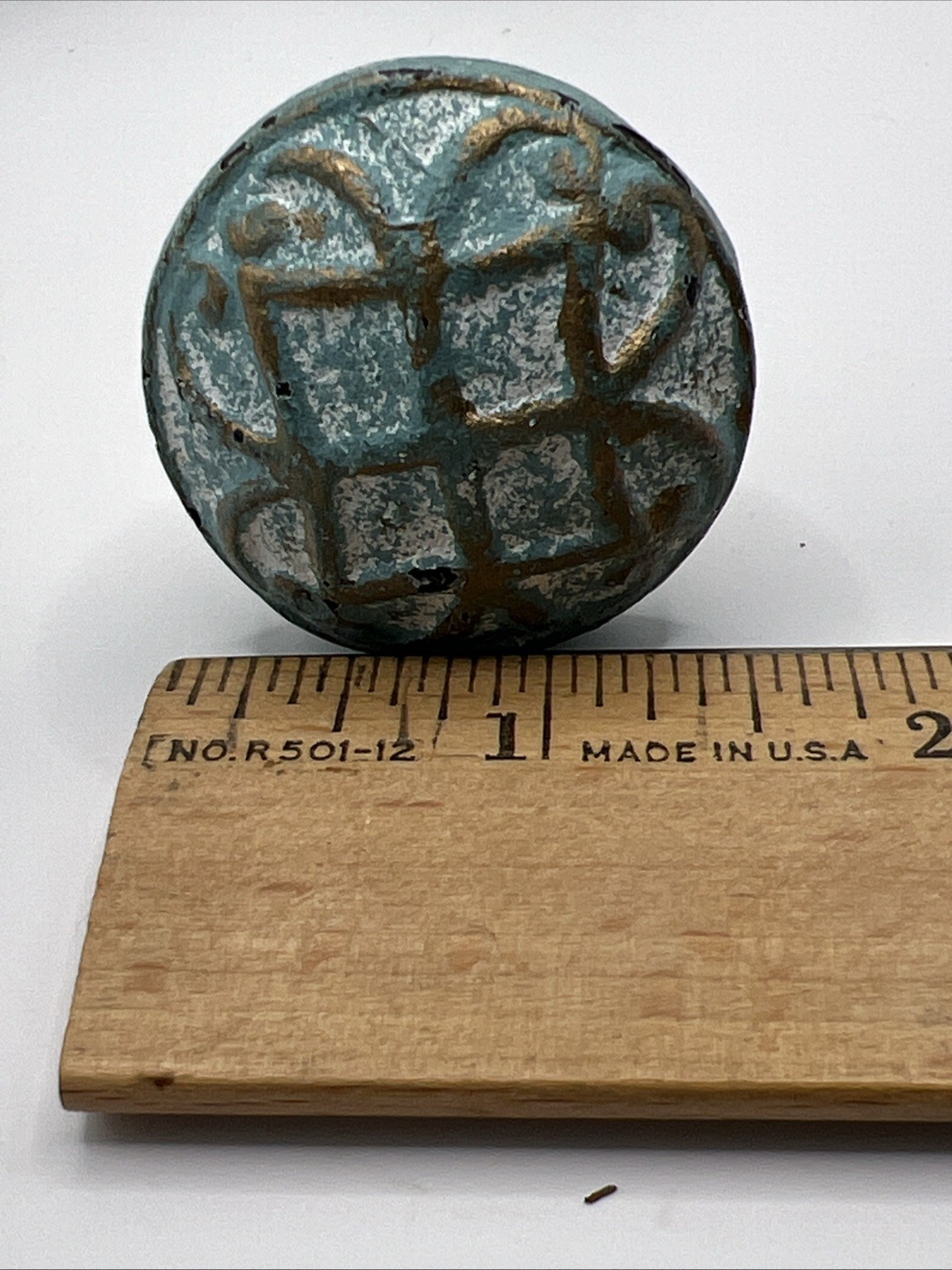 9 Vtg Drawer Pulls Knobs Shabby Distressed Turquoise White Brass Tone Hardware