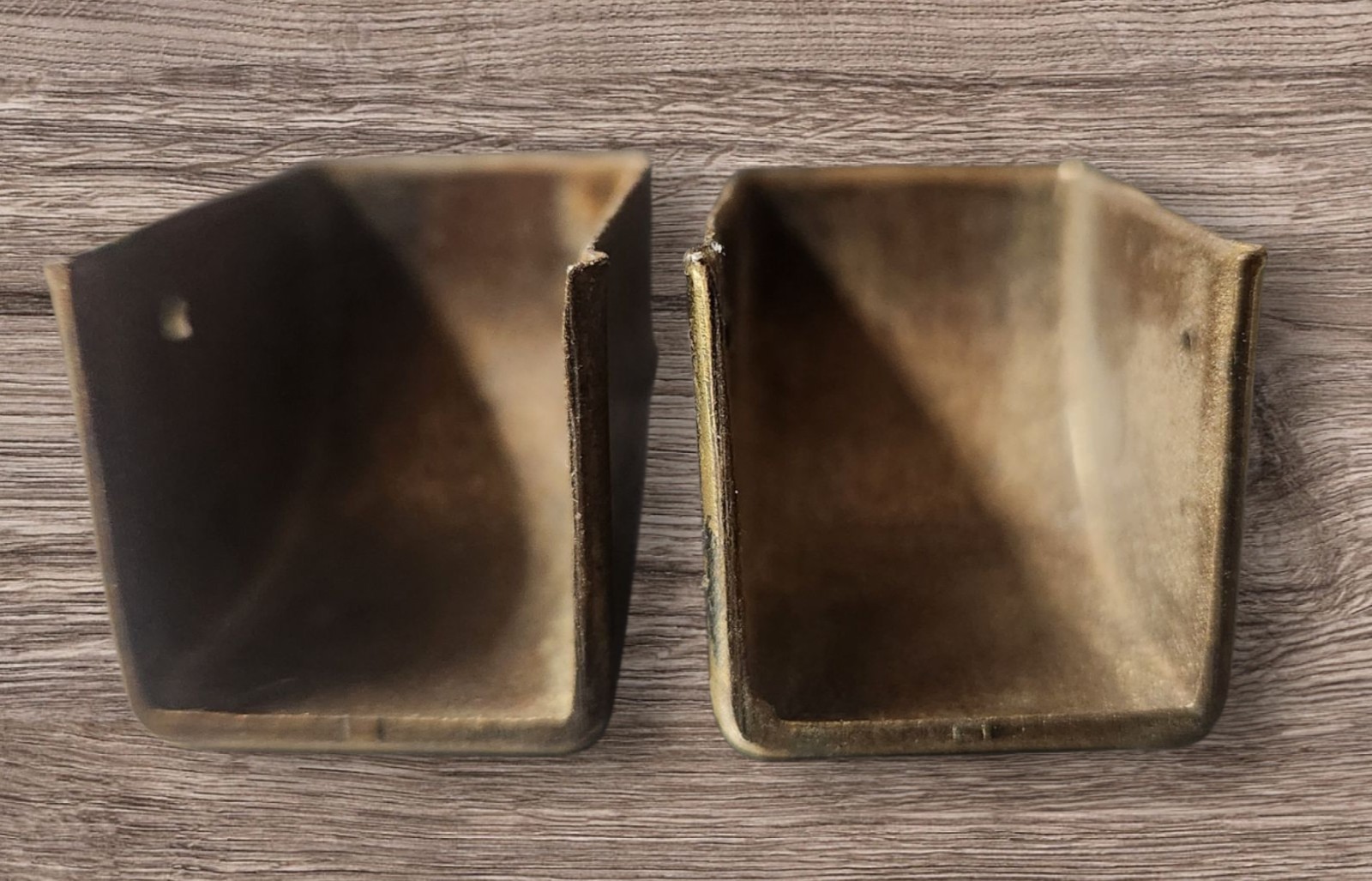 2 Small Vintage Brass Toe Caps/Table Leg Feet 7/8 inch wide x 1 1/2″ New OS