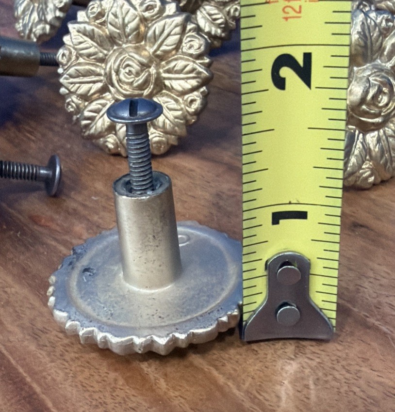 Set of 8 Vtg Gold Non Magnetic Metal Drawer Knobs Ornate Floral Rose 1 1/2”