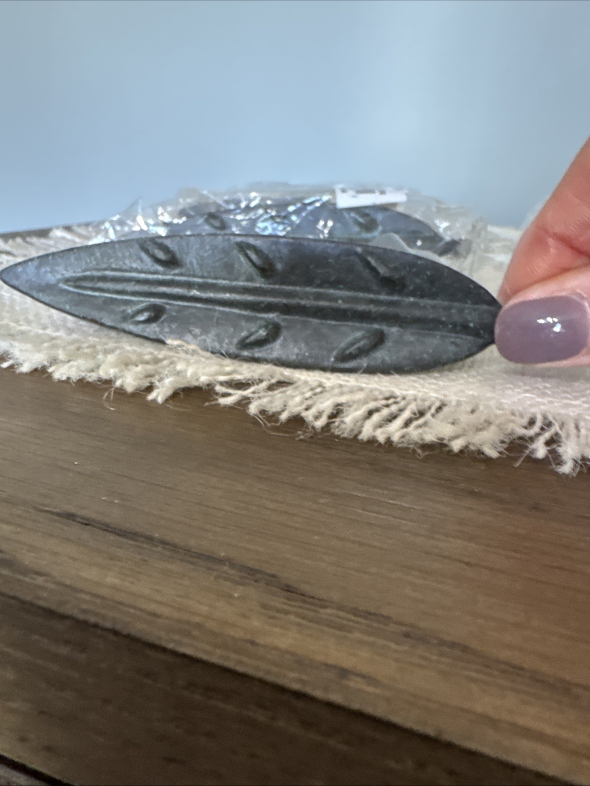 Leaf Design Drawer Pulls