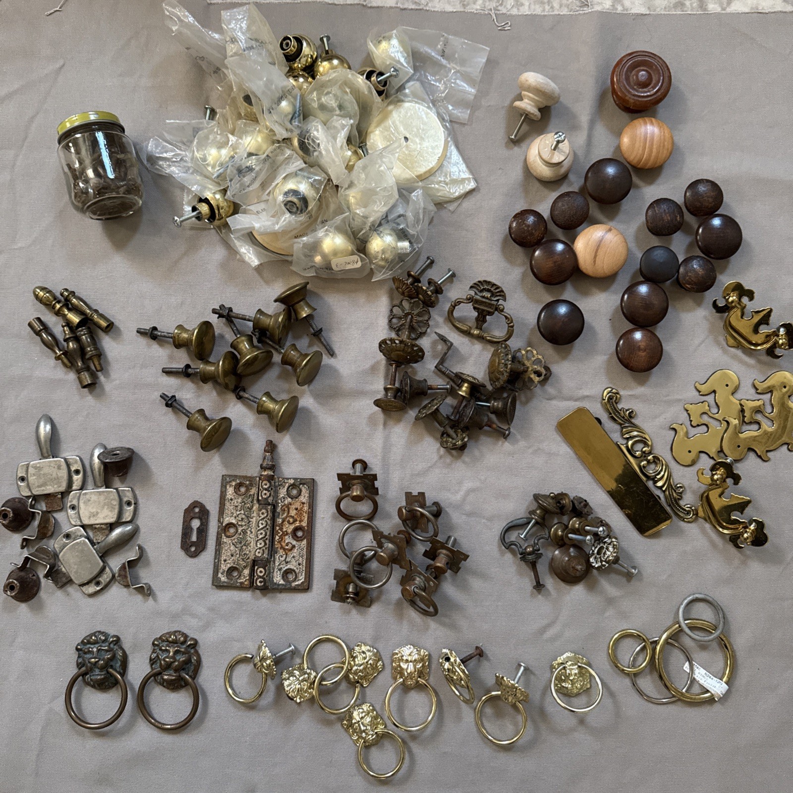 Vintage Furniture Hardware Assorted Parts Drawer Pulls Handles 100 Plus Lot