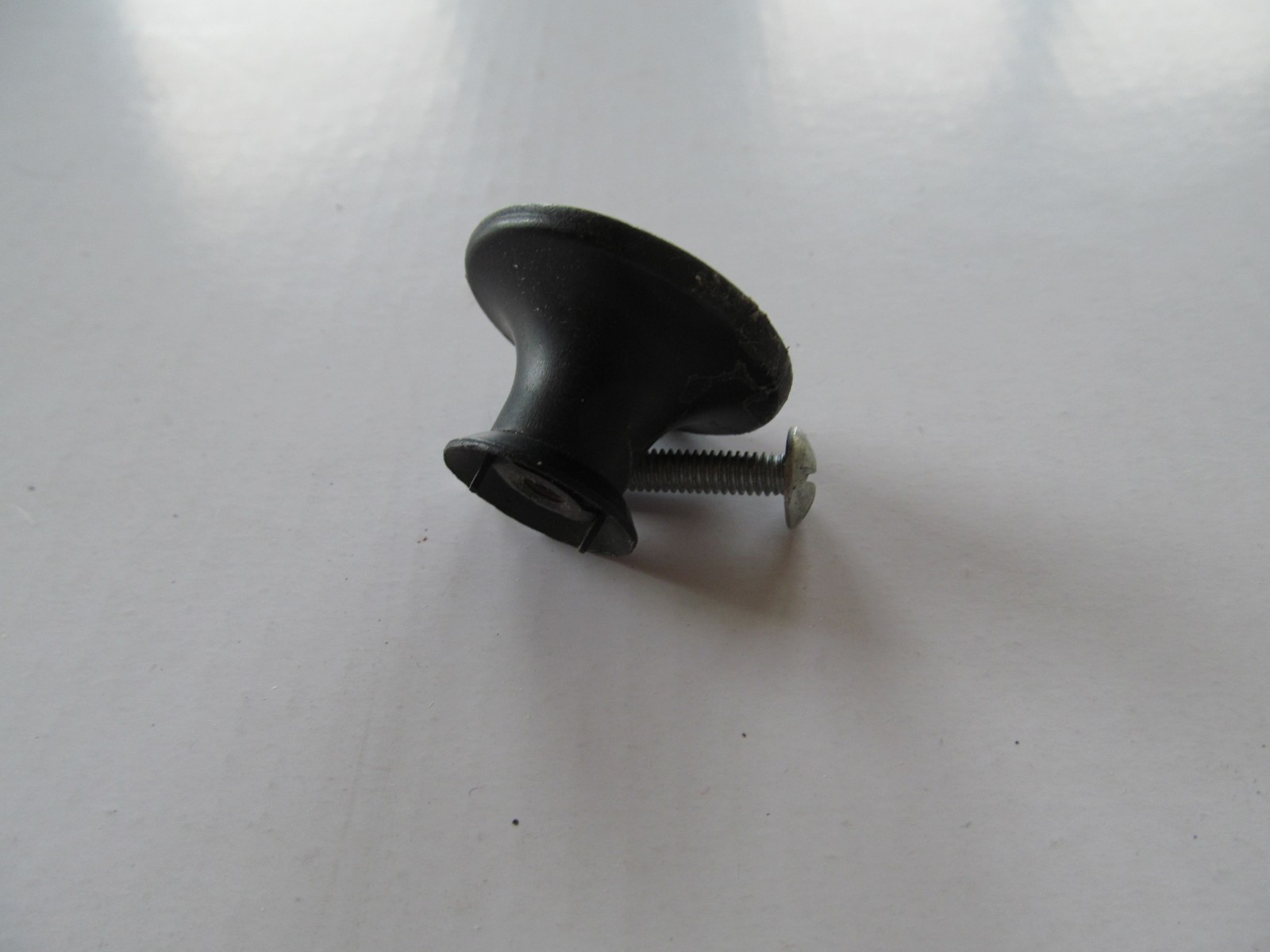 VTG Hammered Black Cabinet Knob Pull Round 1 1/4″