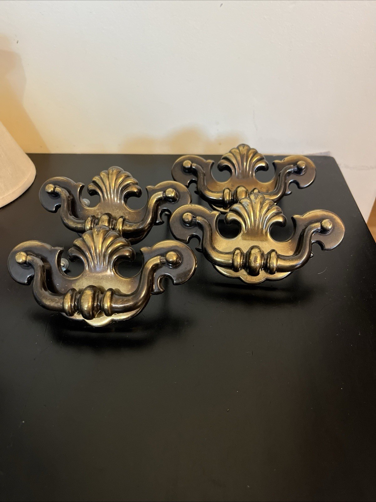 Vintage Brass Set 4 Batwing Ball Drop Shells Drawer Pulls Handles 3″