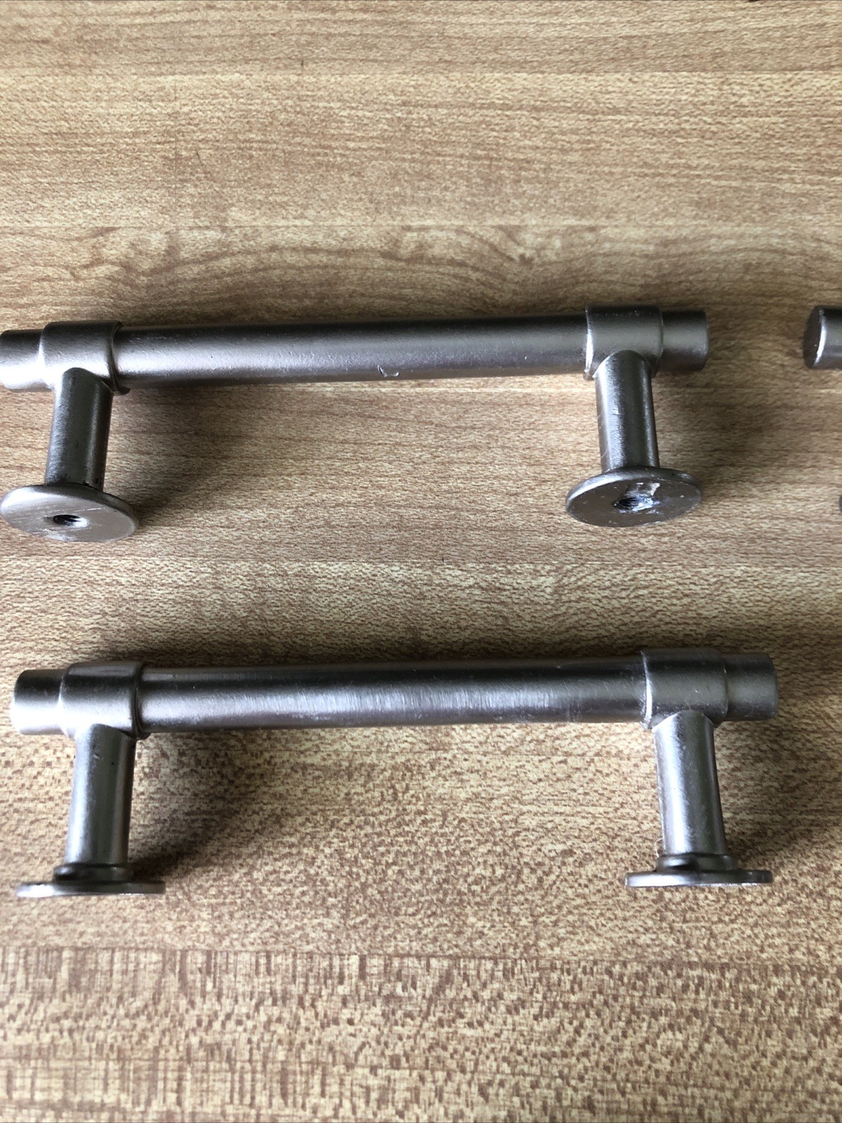 Lot of 7 – 4” Francisco Pull Satin Nickel Drawer Pulls Handles