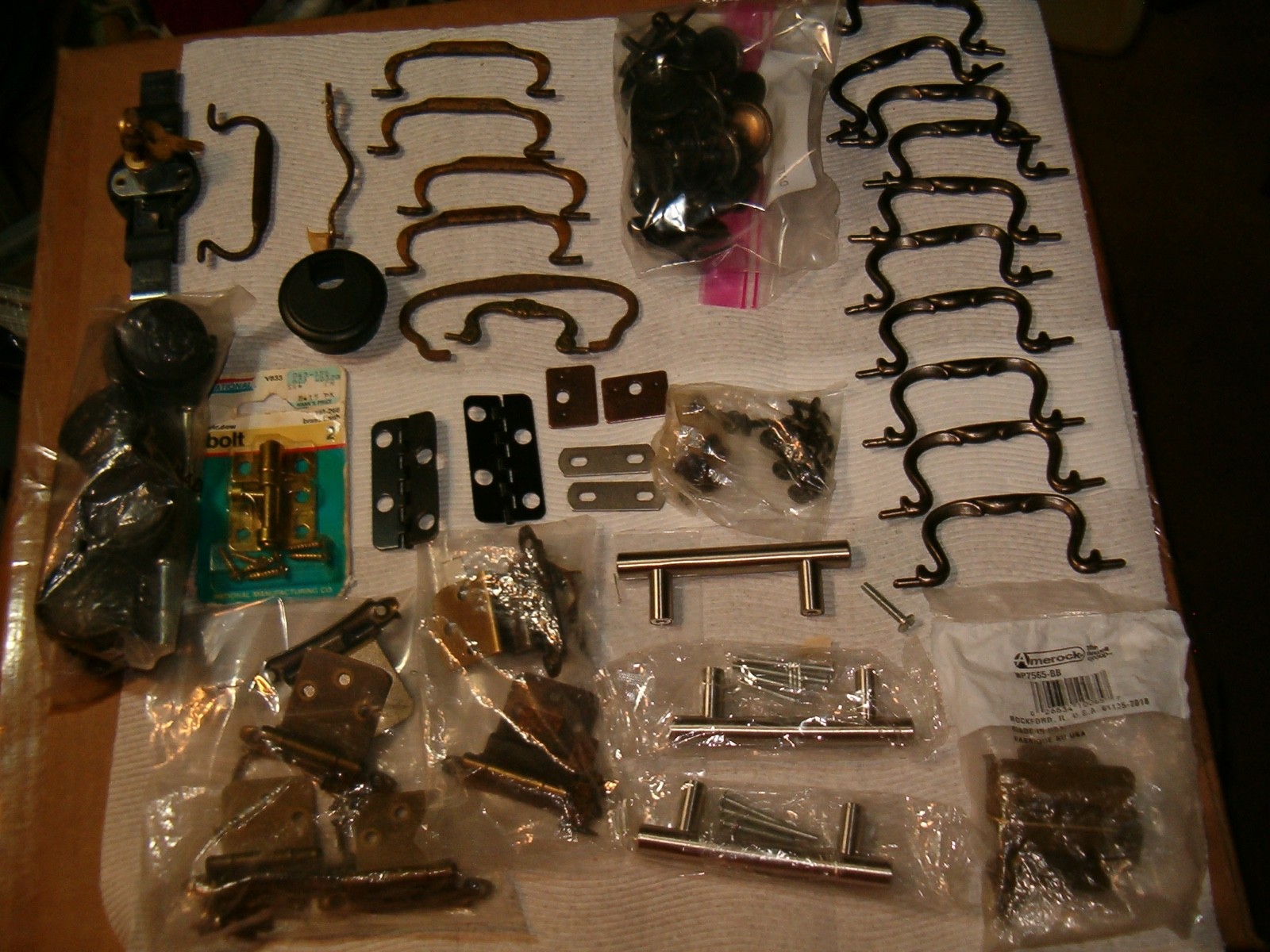 Lot Vintage Metal Cabinet Hardware Drawer Handles Door Pulls CB1844 Chair Wheels