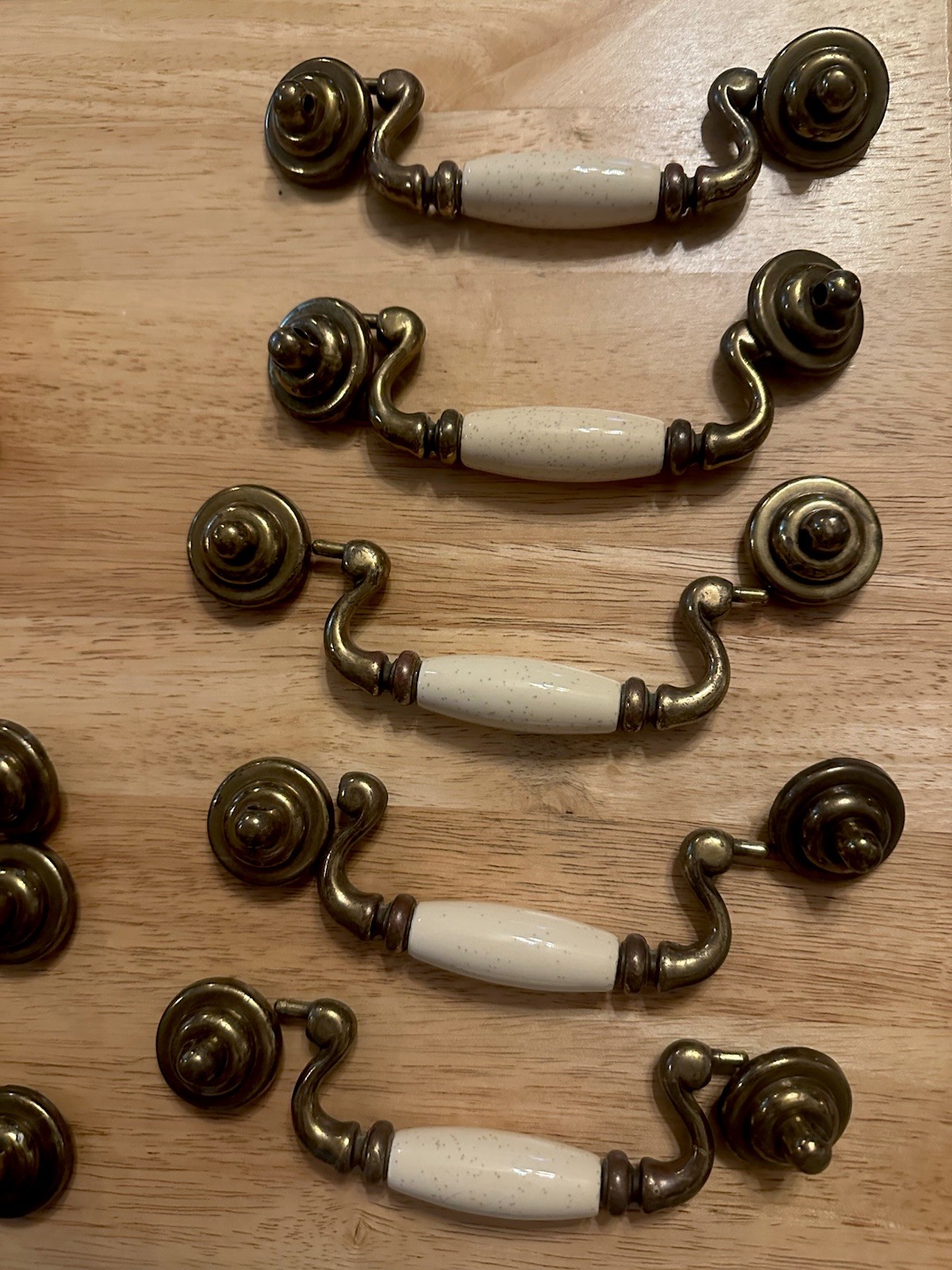 14 Pack Vintage Metal Dresser Pulls Gold Brass Ceramic And Knobs
