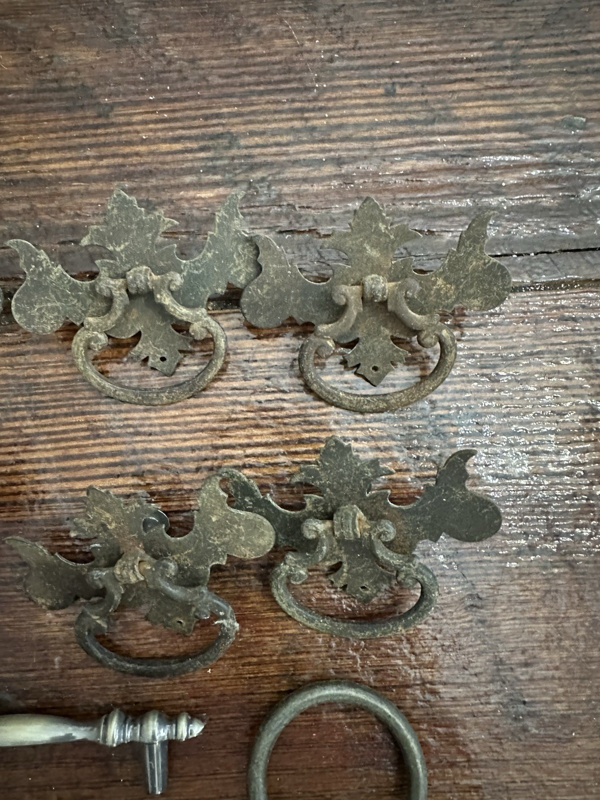 Antique & Vintage Mixed Lot Brass Metal Drawer Pulls Handles Parts & Hardware