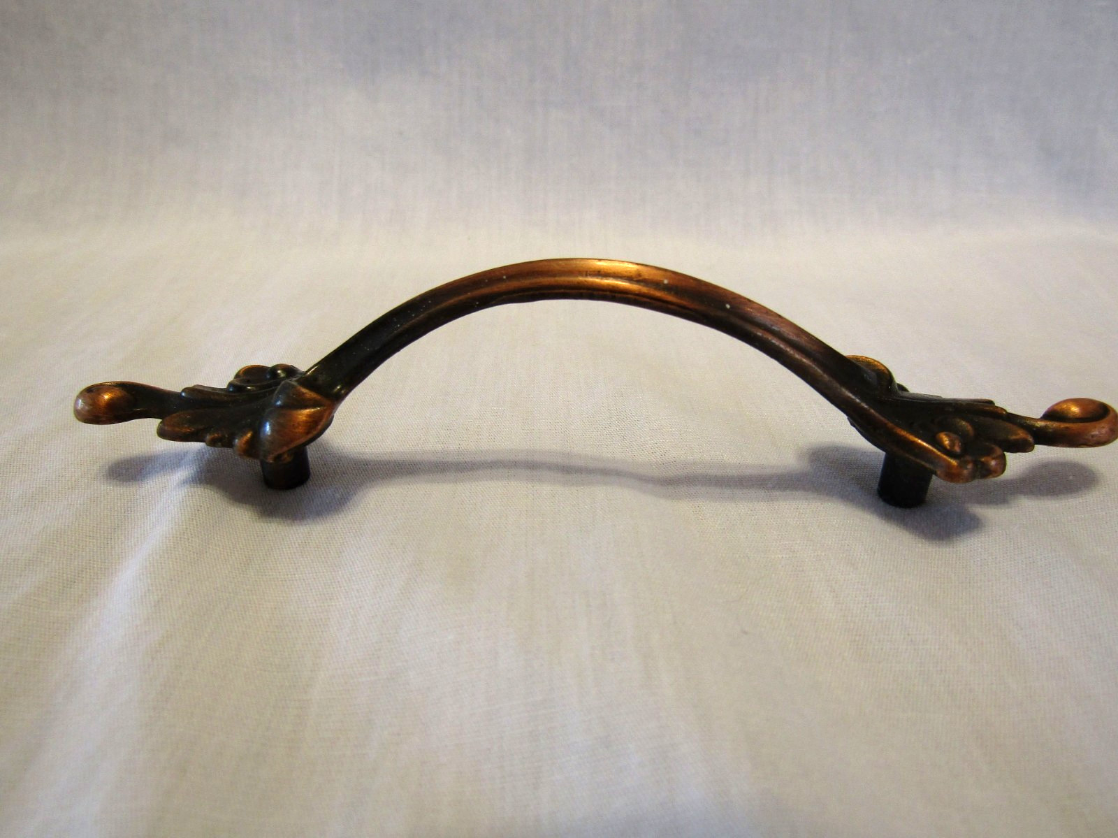 Vintage Antique Copper Flash Curved Leafy Ends Drawer Pull Cabinet Door Handle