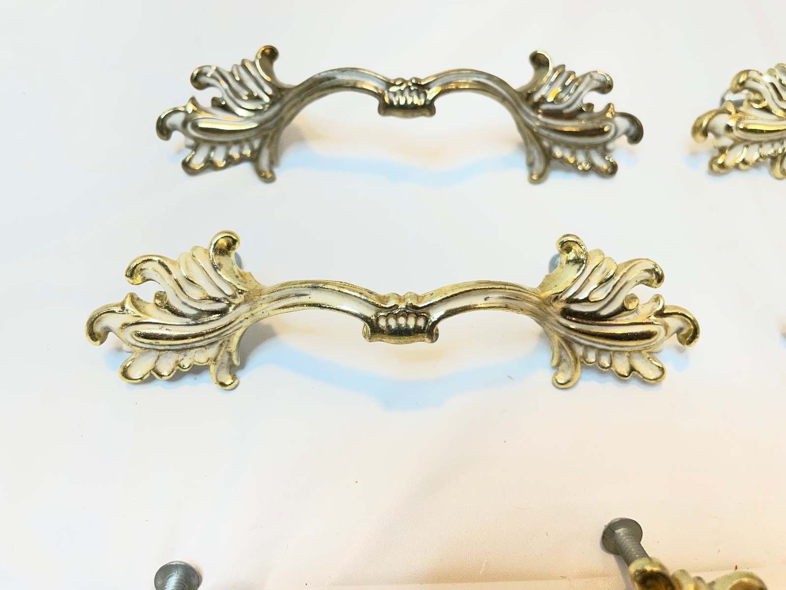 Vintage Ajax 990 Drawer Pulls Handles Scroll White Gold Ornate – Lot of 5