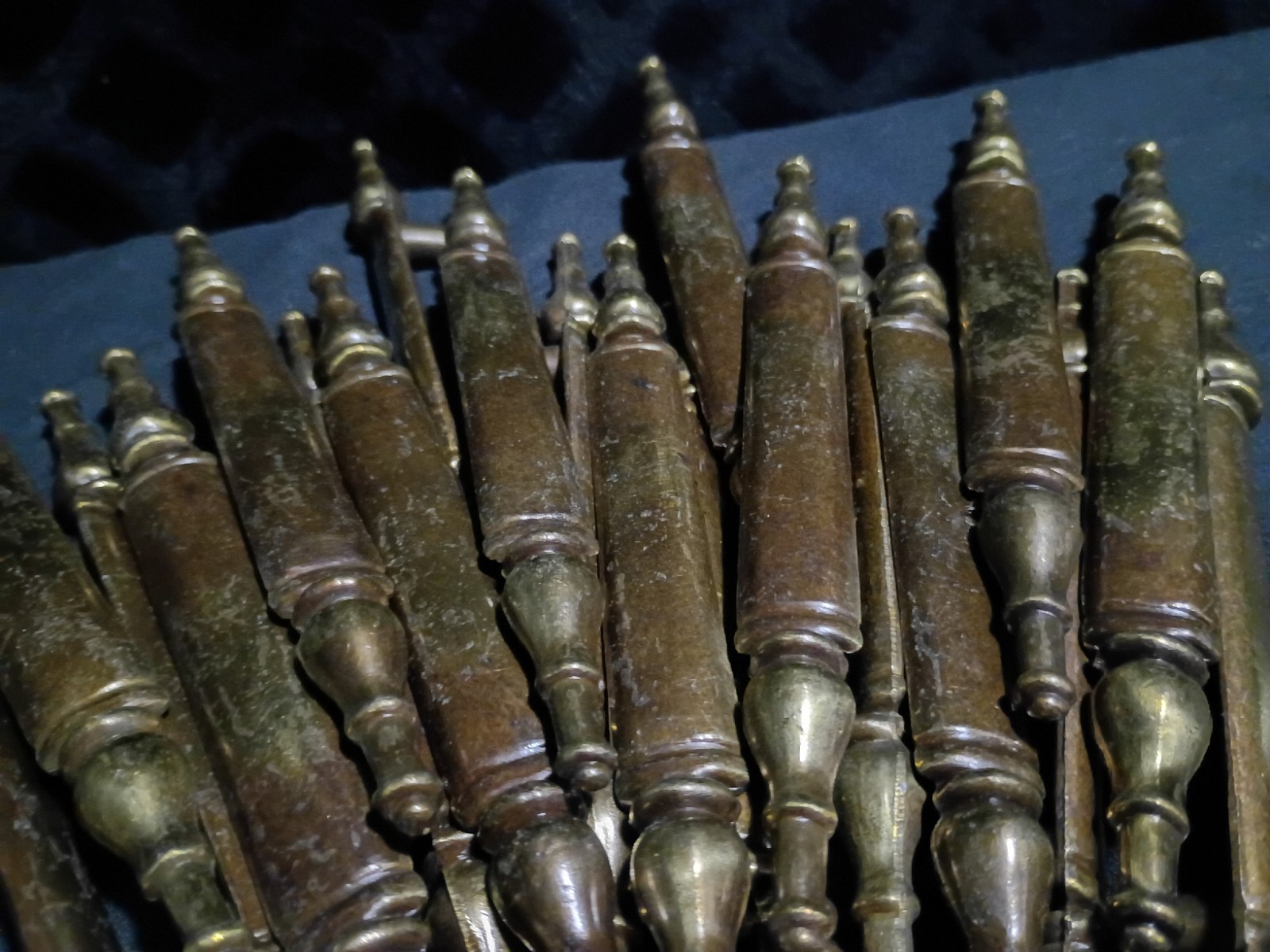 Vtg.Lot 22 Belwith Classic Spindle Antique Brass Fixed Drawer/Cabinet Pulls