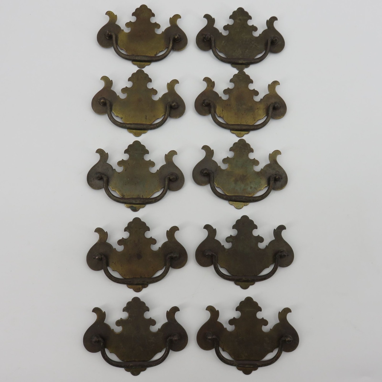 VTG Lot of 10 Metal Drawer Pulls Furniture Hardware Traditional Colonial Retro